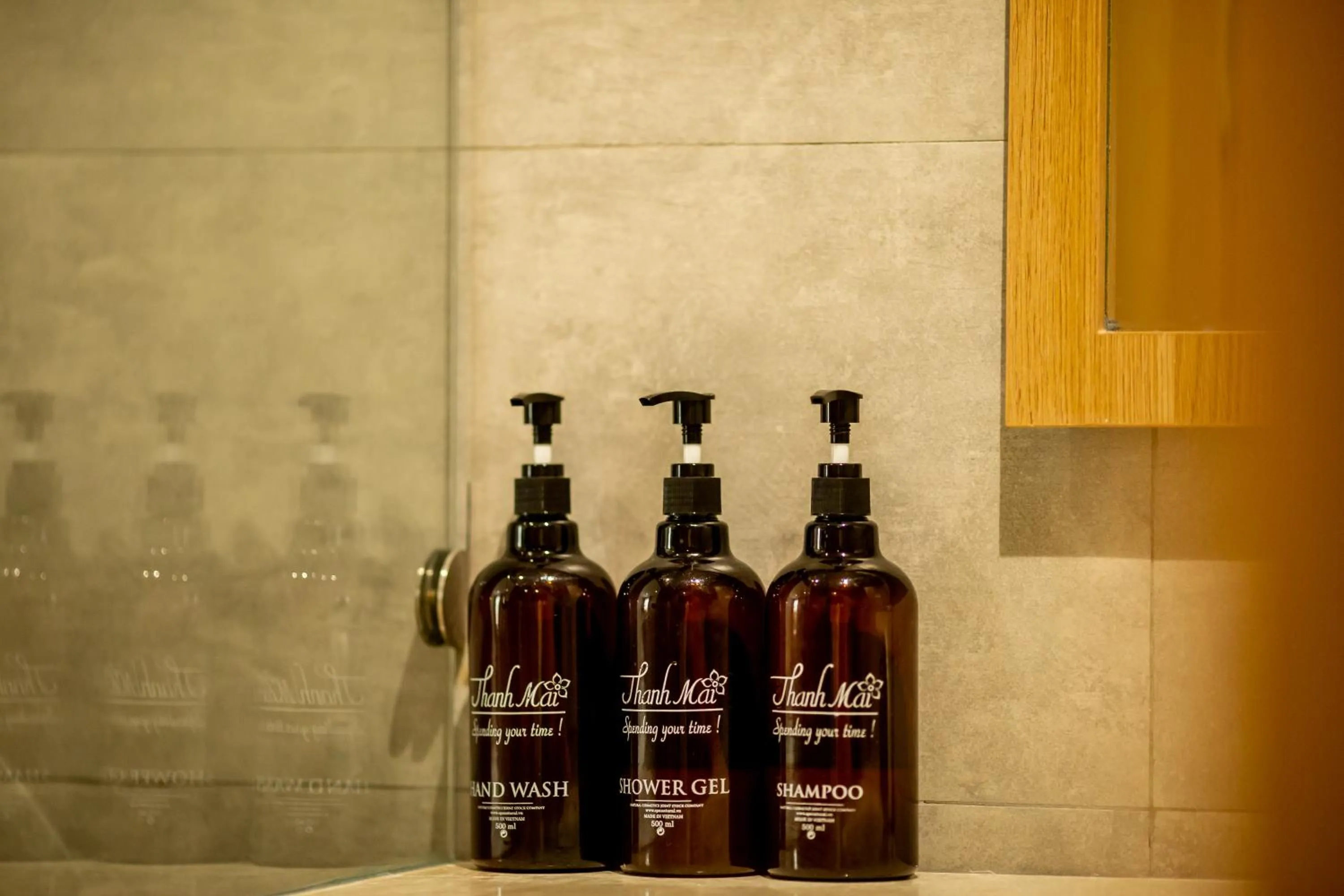 Logo/Certificate/Sign in Thanh Mai Hotel