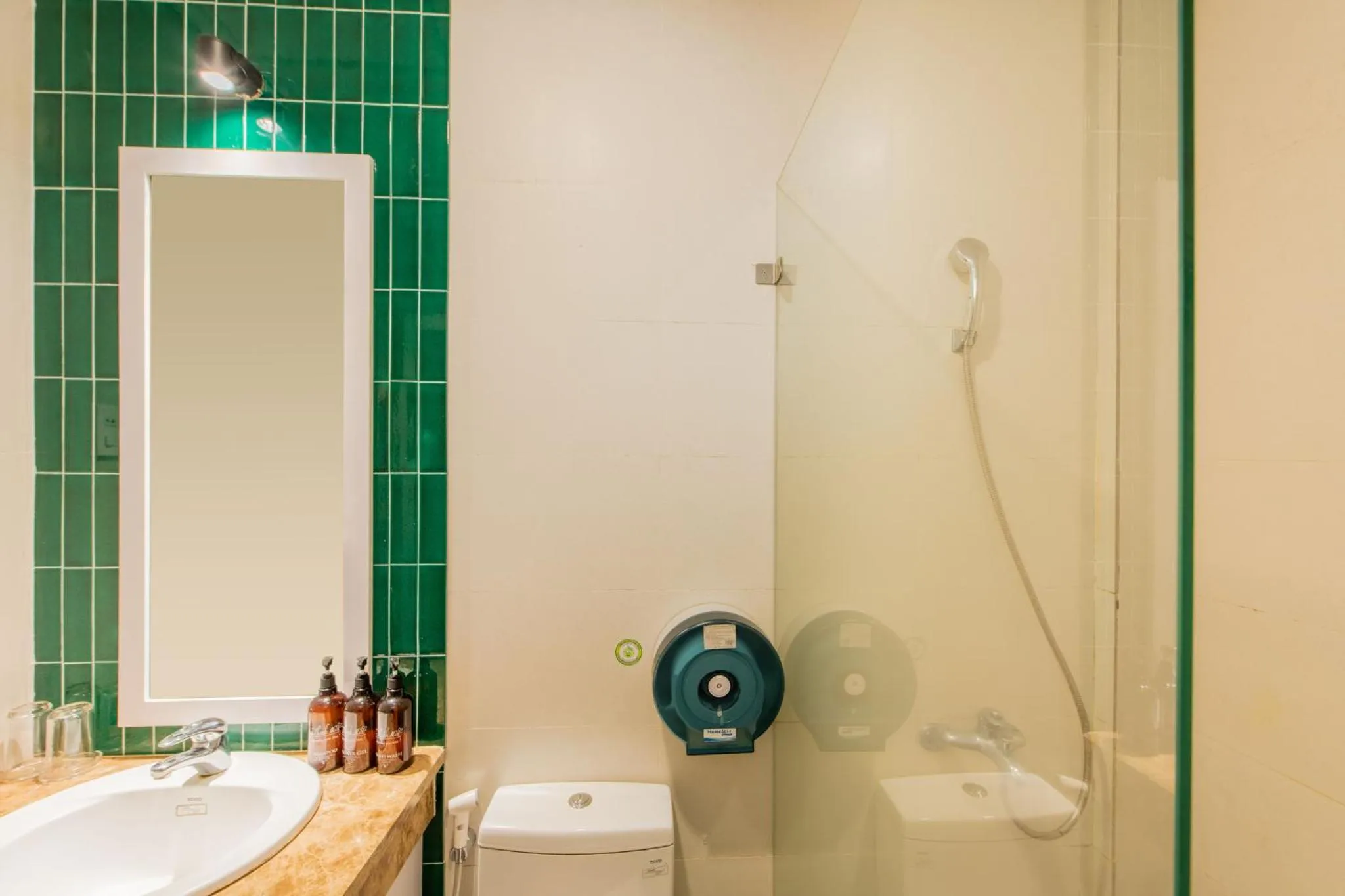 Shower in Thanh Mai Hotel