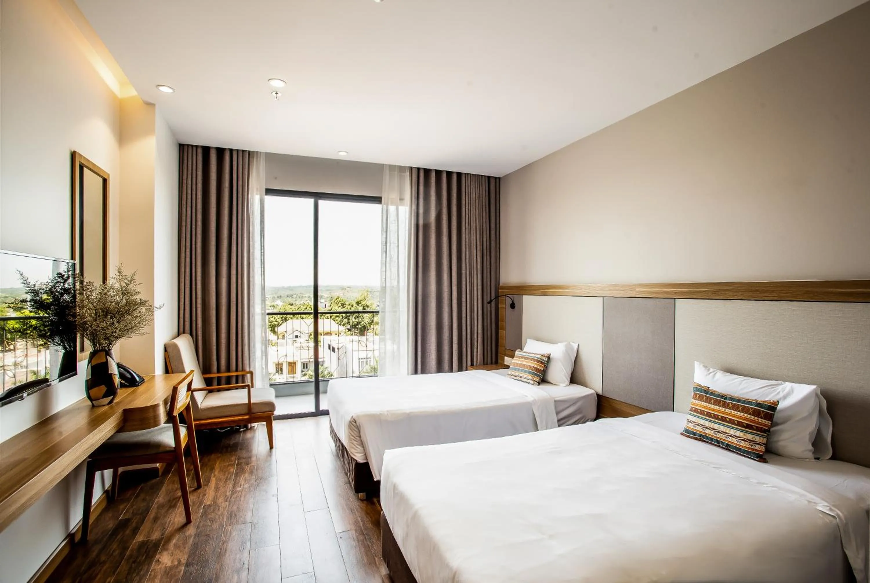 View (from property/room), Bed in Thanh Mai Hotel