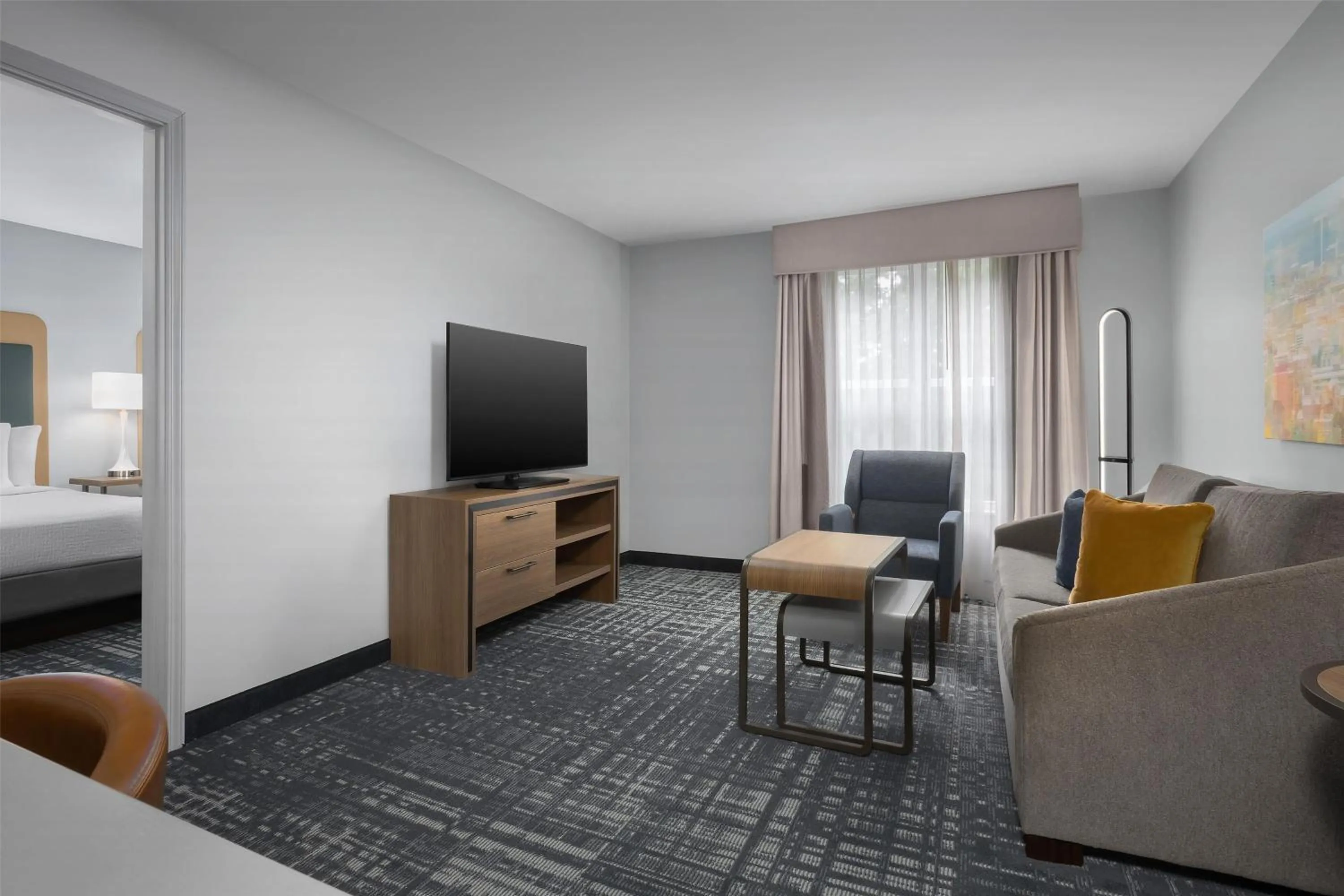 Living room, Bed in Homewood Suites by Hilton Birmingham South Inverness