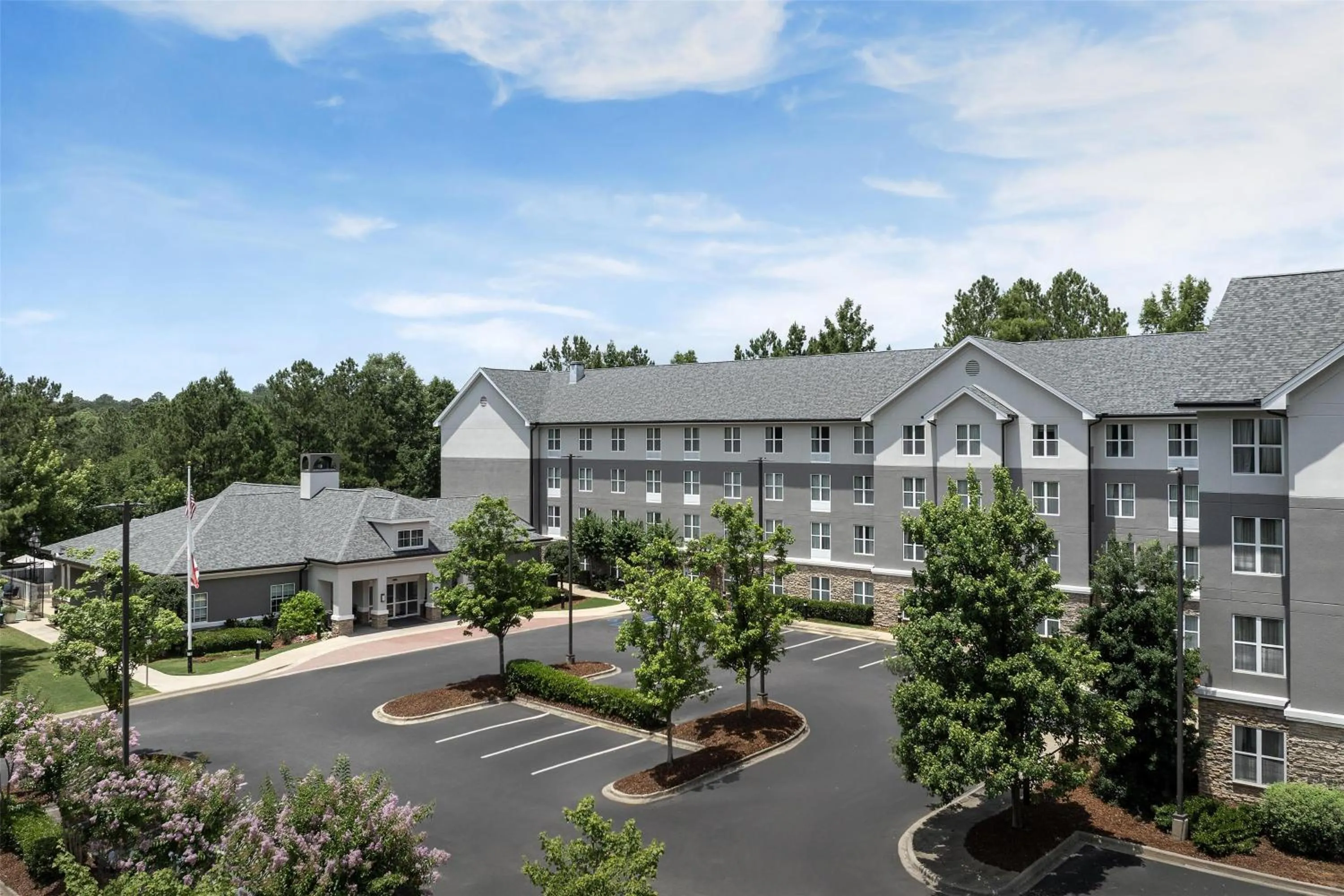 Property building in Homewood Suites by Hilton Birmingham South Inverness