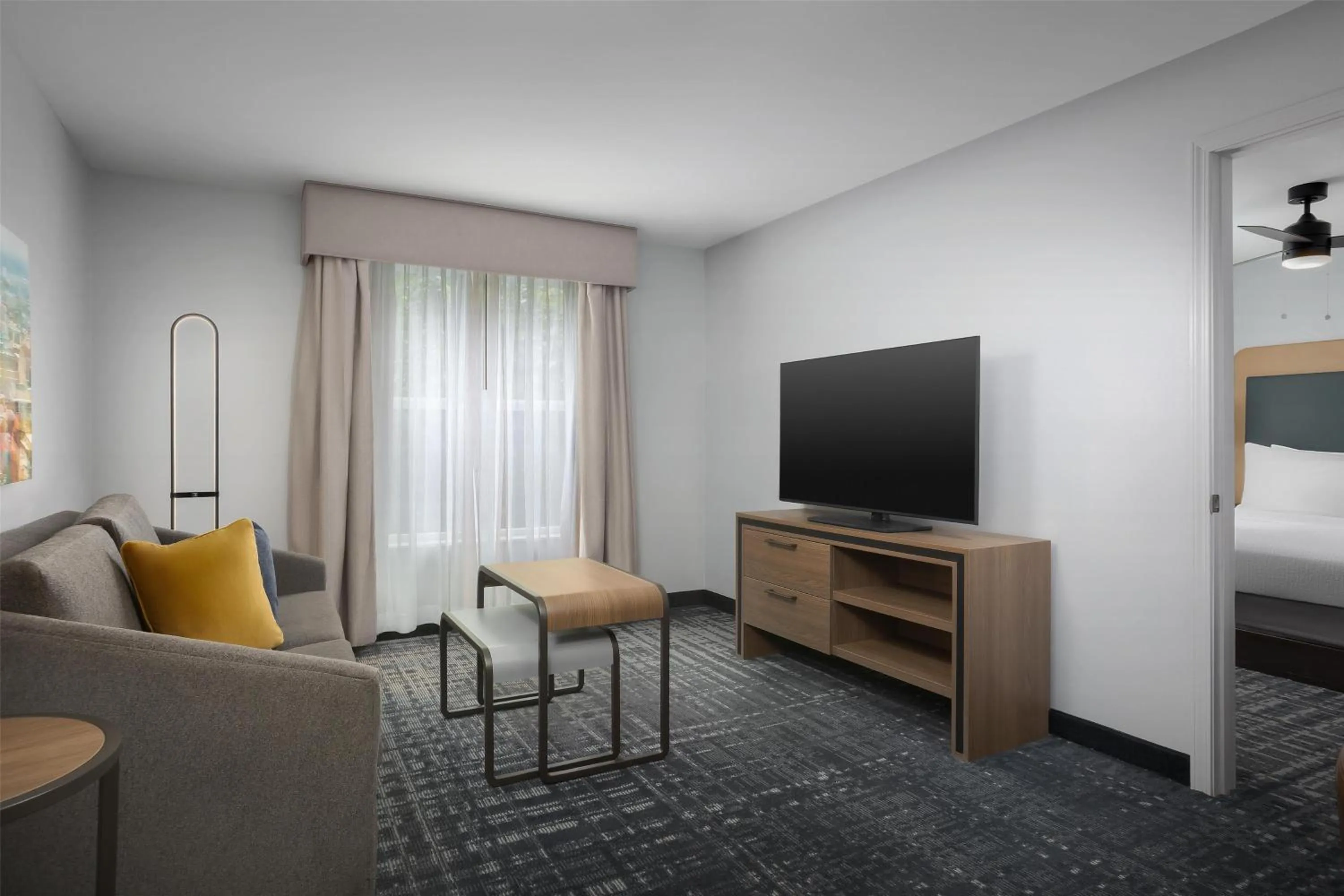 Living room, Bed in Homewood Suites by Hilton Birmingham South Inverness