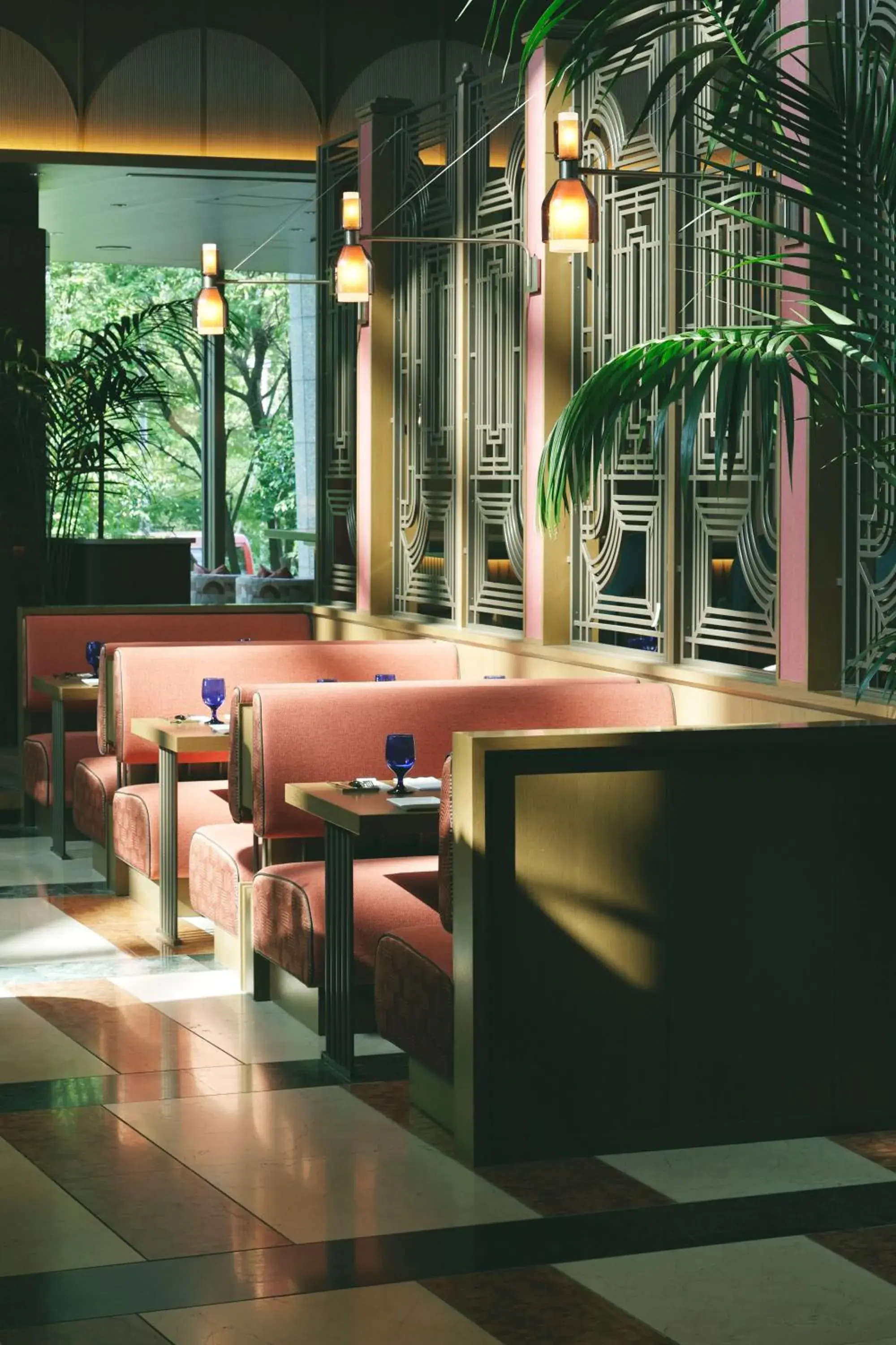 Restaurant/places to eat in The Mark Grand Hotel Restaurant/places to eat in The Mark Grand Hotel