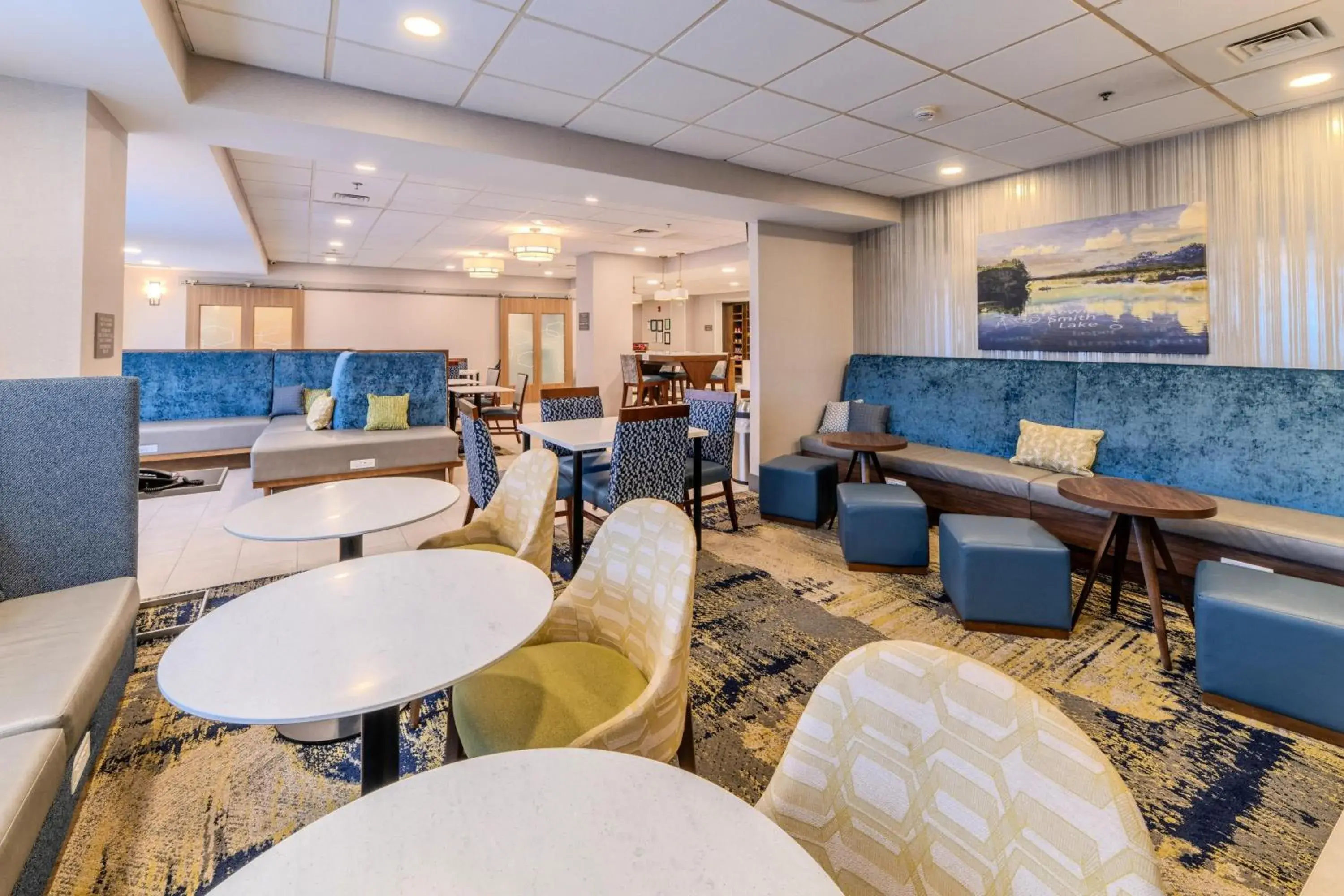 Lobby or reception in Hampton Inn Jasper, AL Lobby or reception in Hampton Inn Jasper, AL