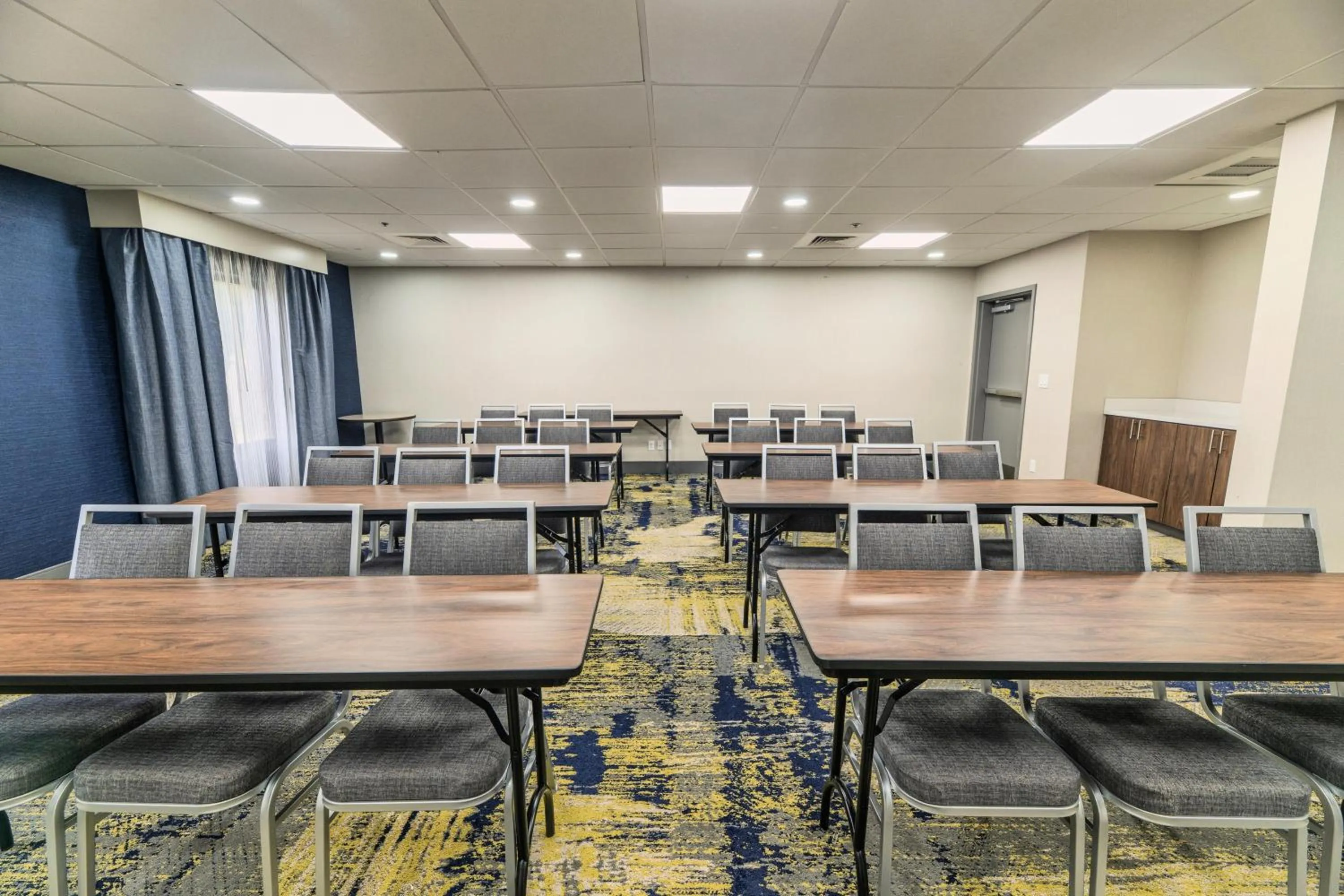Meeting/conference room in Hampton Inn Jasper, AL