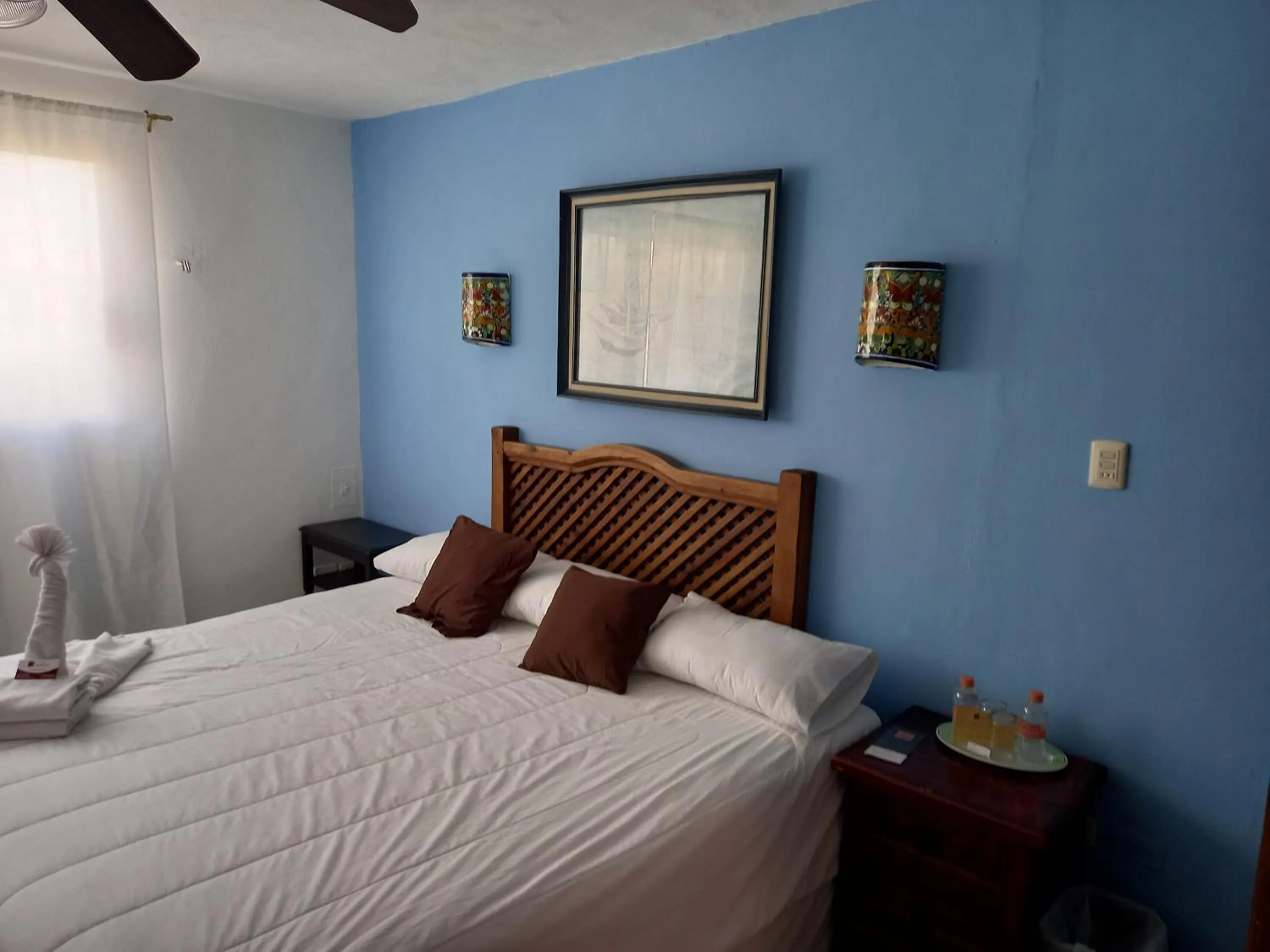 Photo of the whole room, Bed in Hotel Reforma