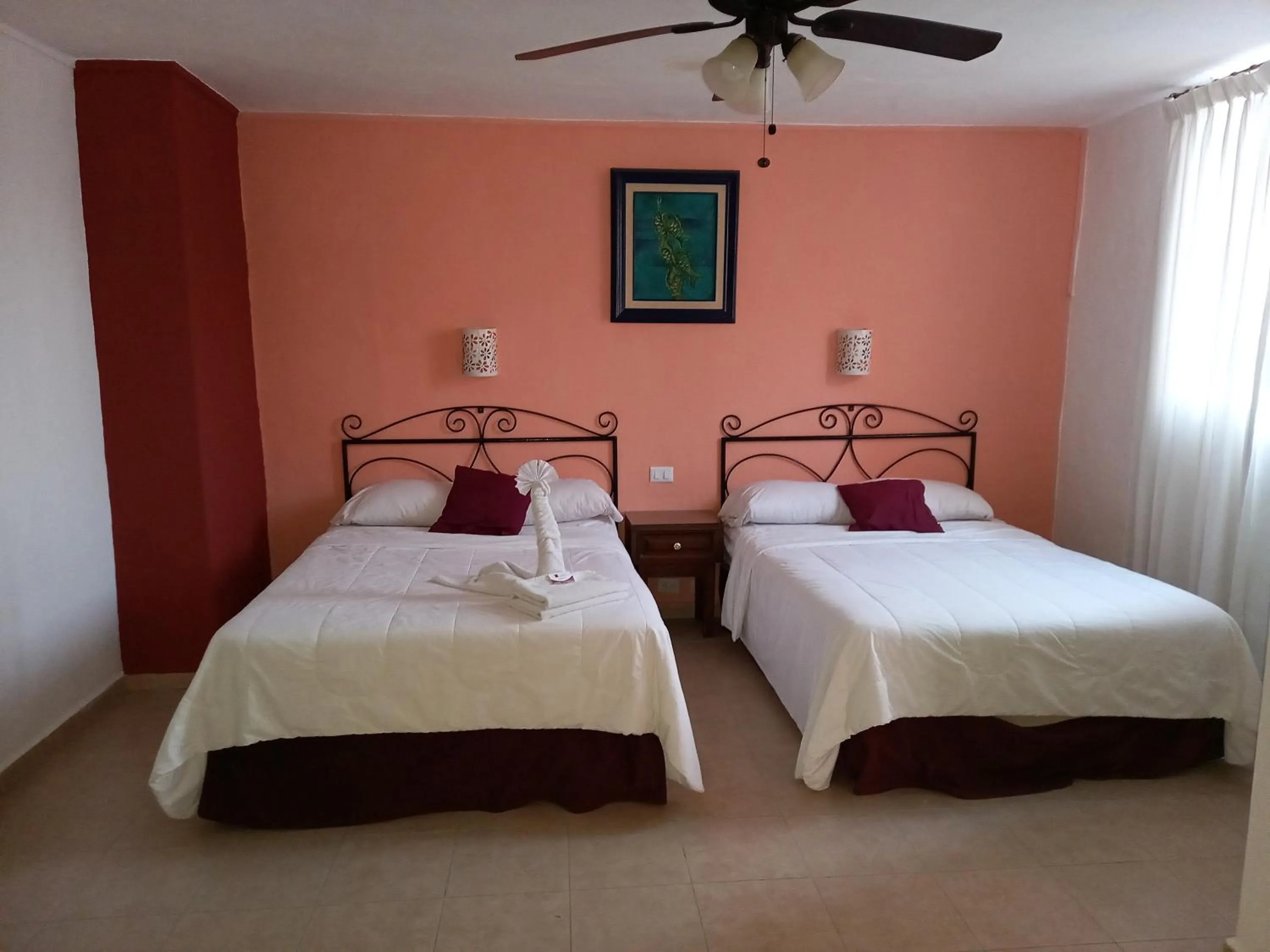 Photo of the whole room, Bed in Hotel Reforma