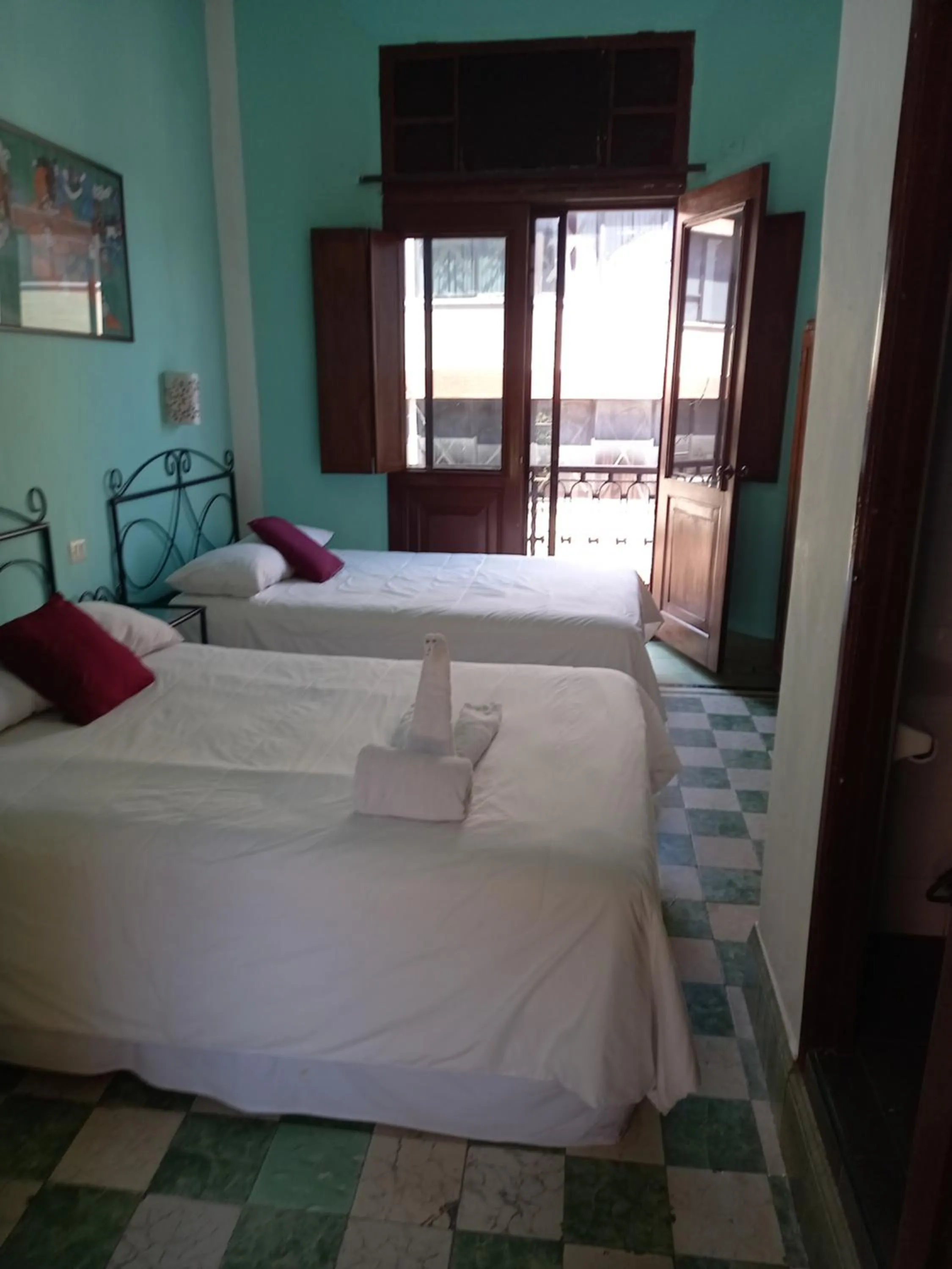 Photo of the whole room, Bed in Hotel Reforma