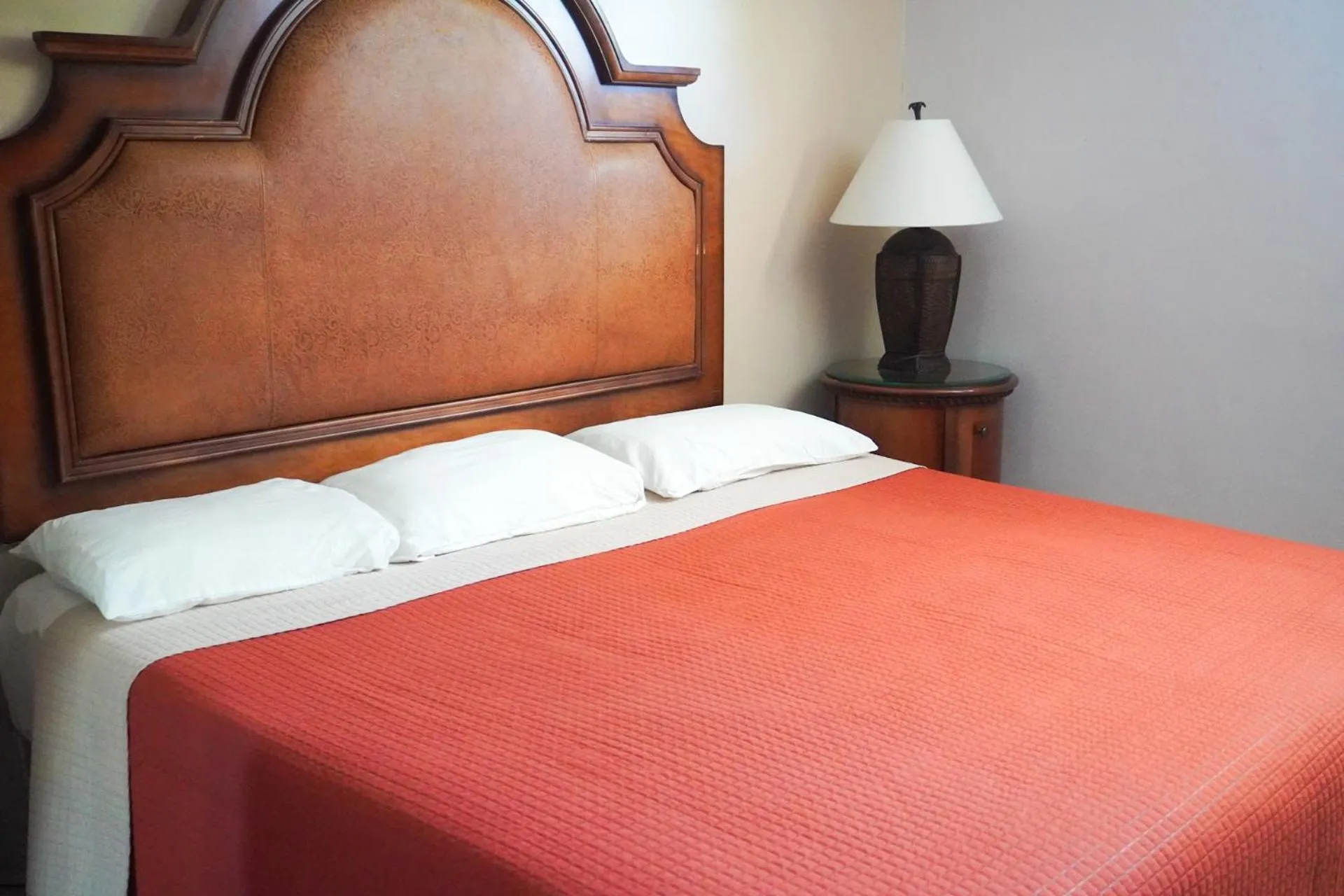 Bed in Hotel Colonial Cancun