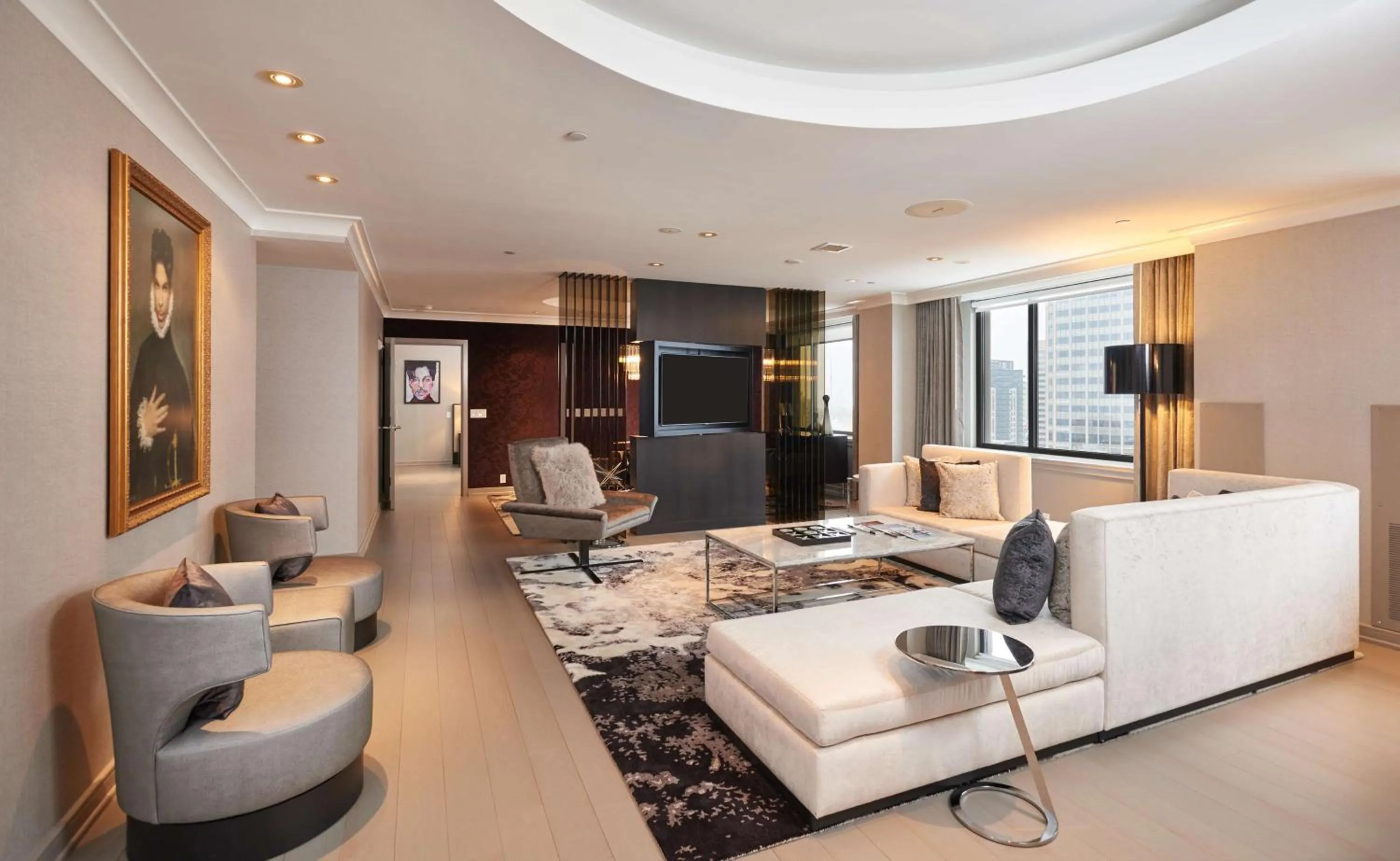 Living room in The Lofton Hotel Minneapolis, Tapestry Collection by Hilton