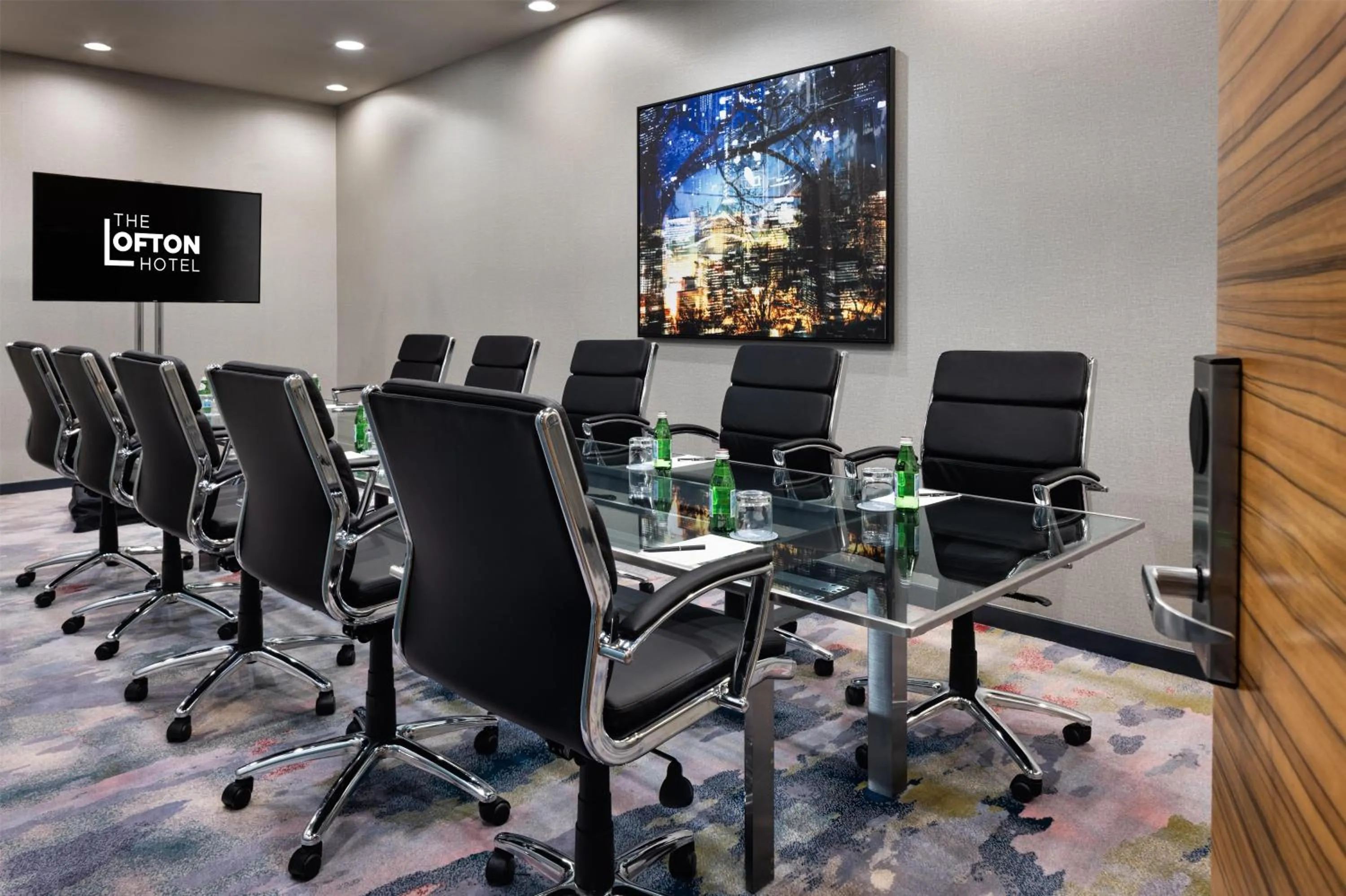 Meeting/conference room in The Lofton Hotel Minneapolis, Tapestry Collection by Hilton