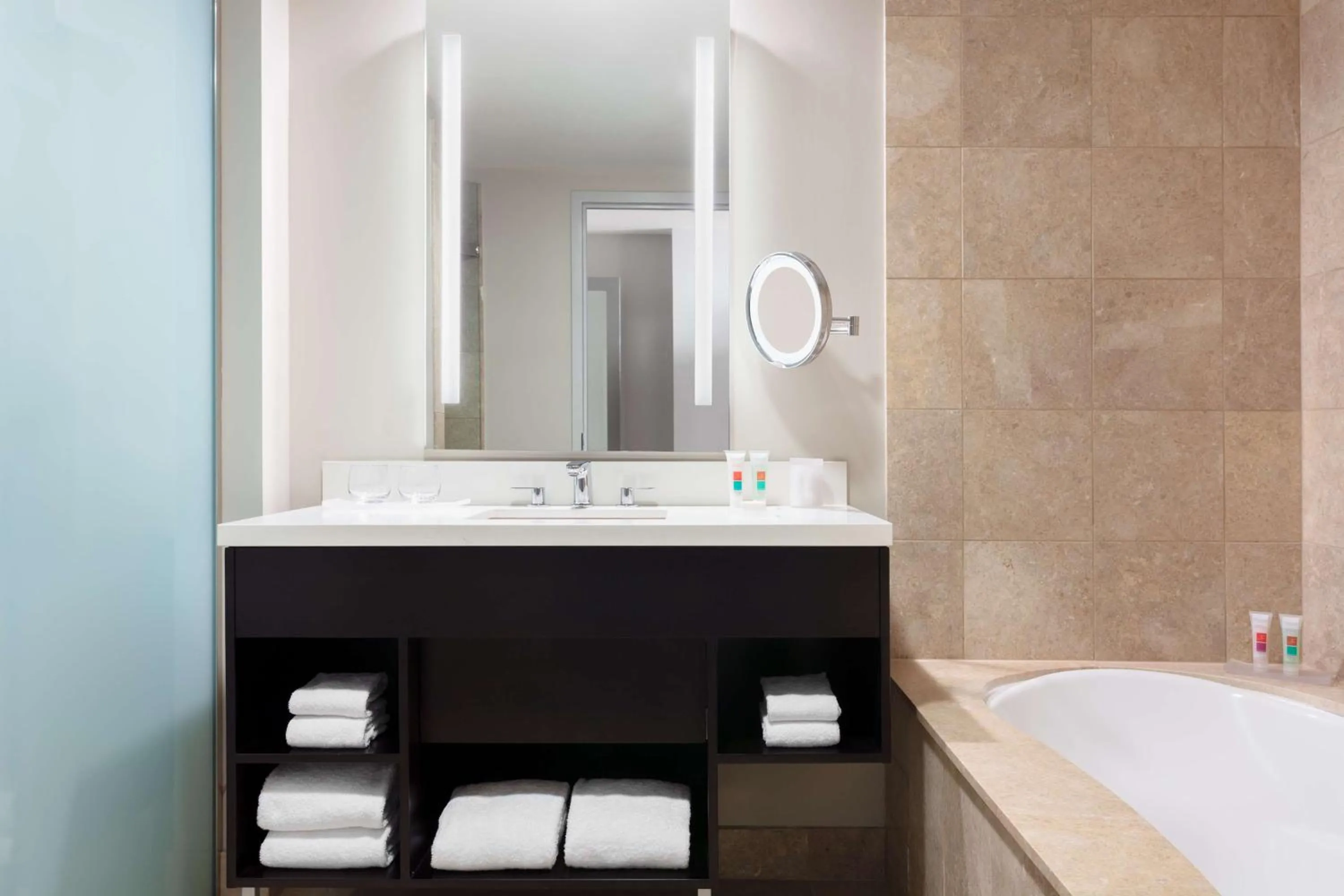 Bathroom in The Lofton Hotel Minneapolis, Tapestry Collection by Hilton