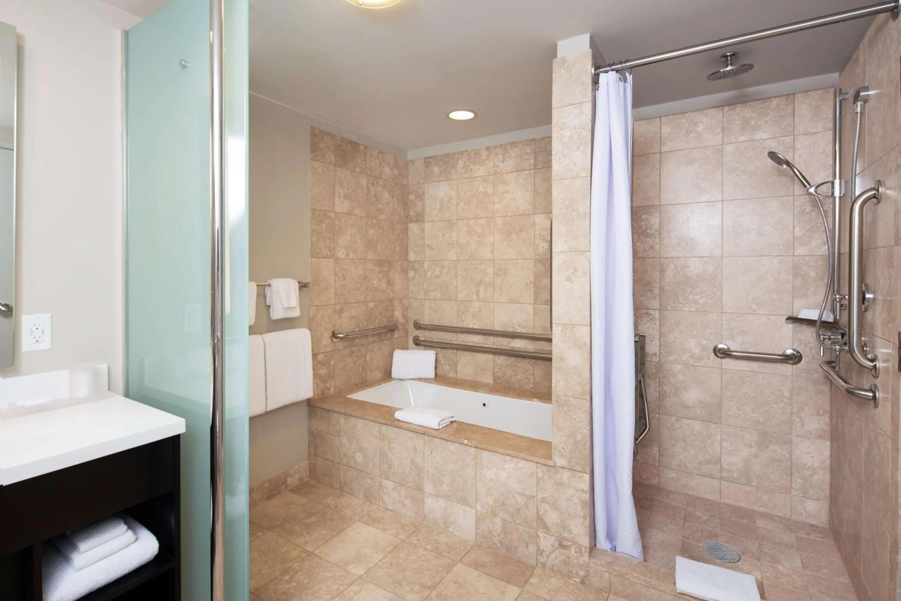 Bathroom in The Lofton Hotel Minneapolis, Tapestry Collection by Hilton