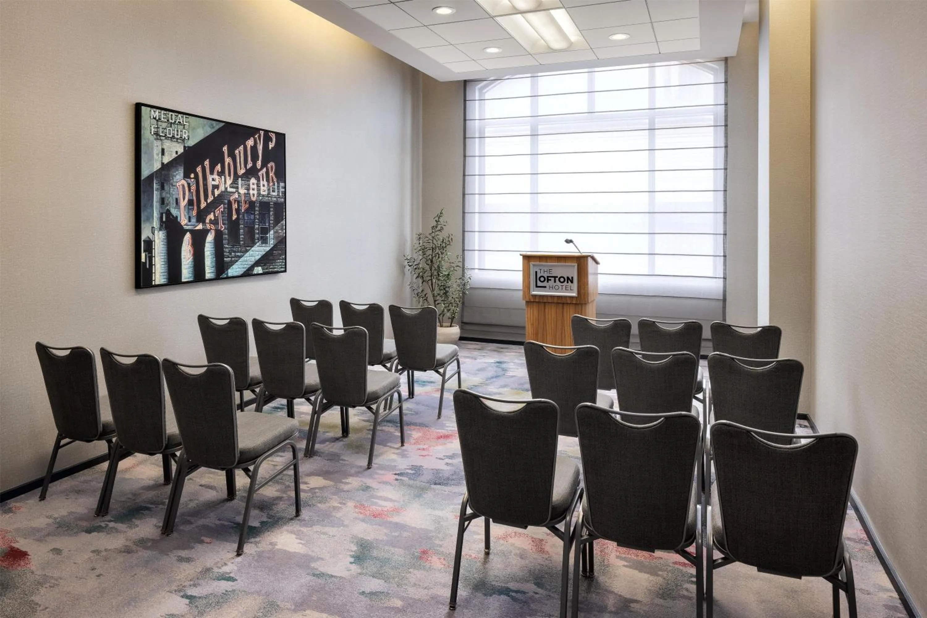 Meeting/conference room in The Lofton Hotel Minneapolis, Tapestry Collection by Hilton