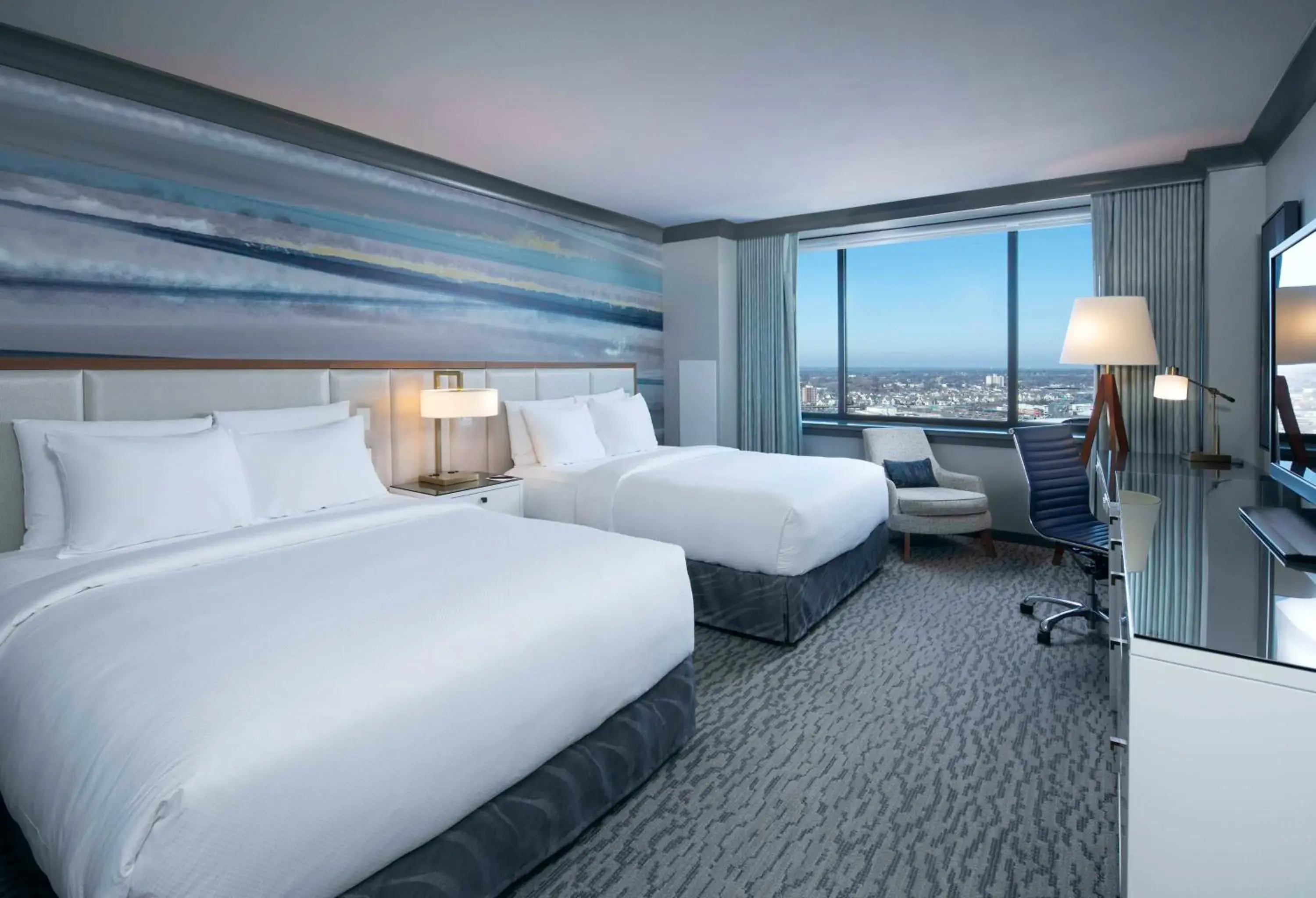 Bed in The Lofton Hotel Minneapolis, Tapestry Collection by Hilton Bed in The Lofton Hotel Minneapolis, Tapestry Collection by Hilton