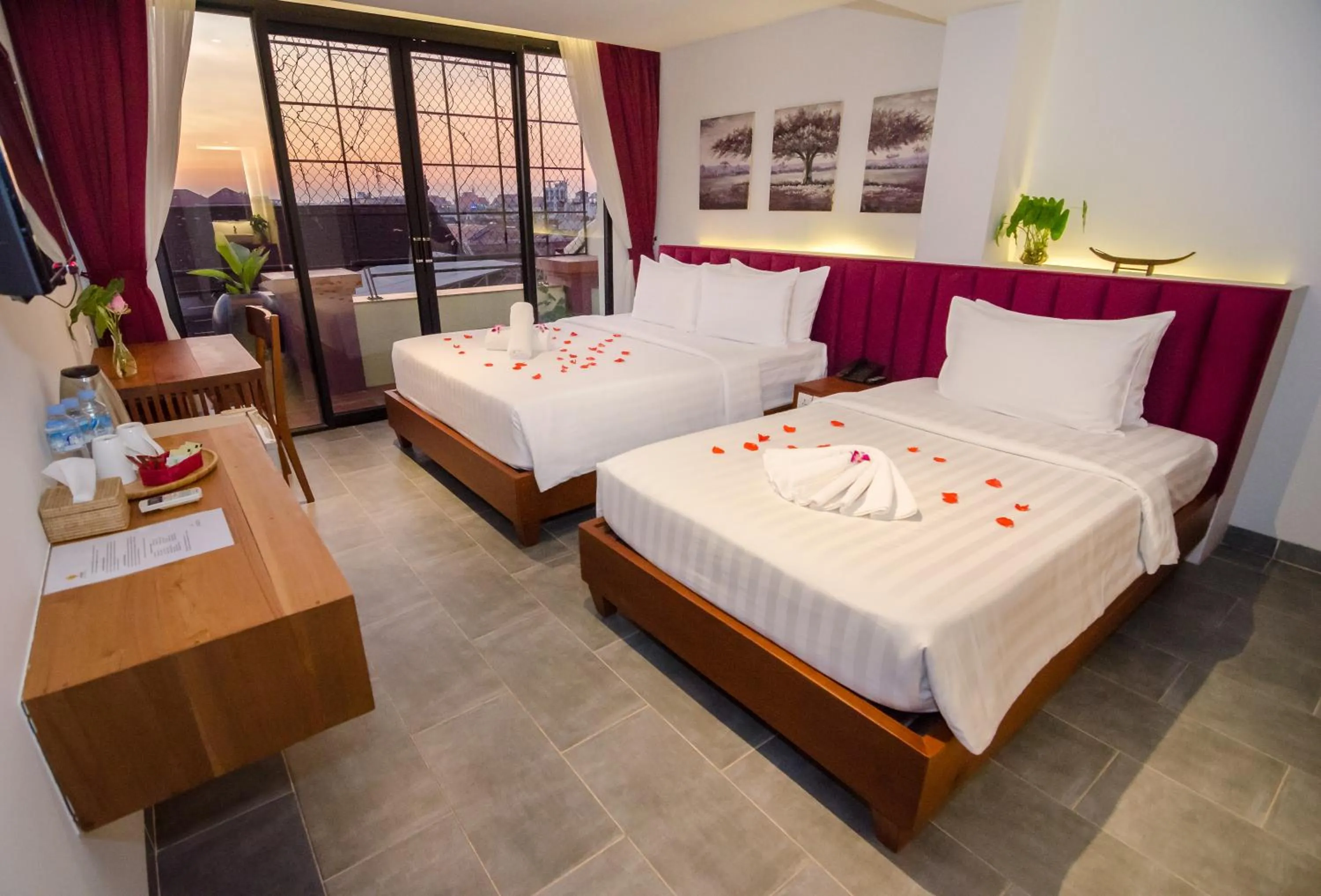 Bedroom, Bed in Neth Socheata Hotel