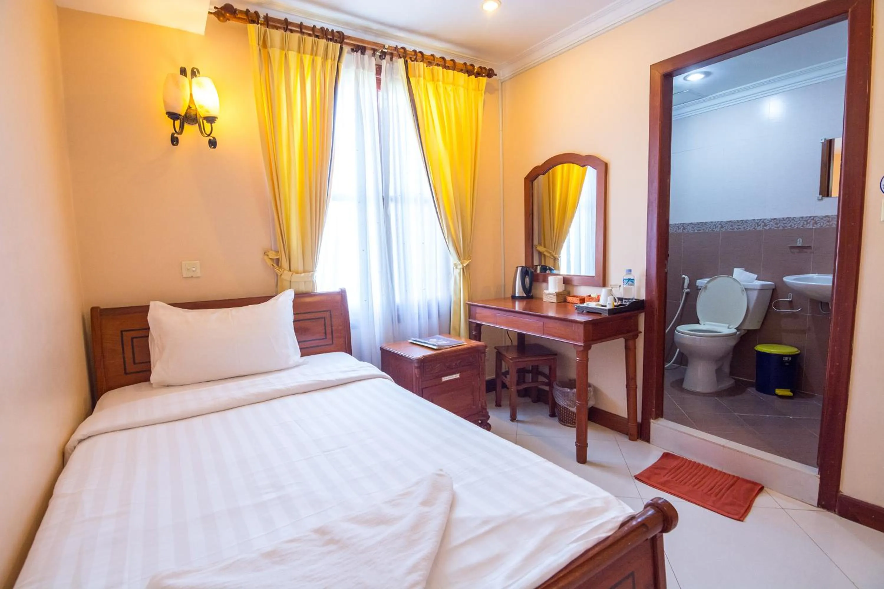 Bed in Neth Socheata Hotel