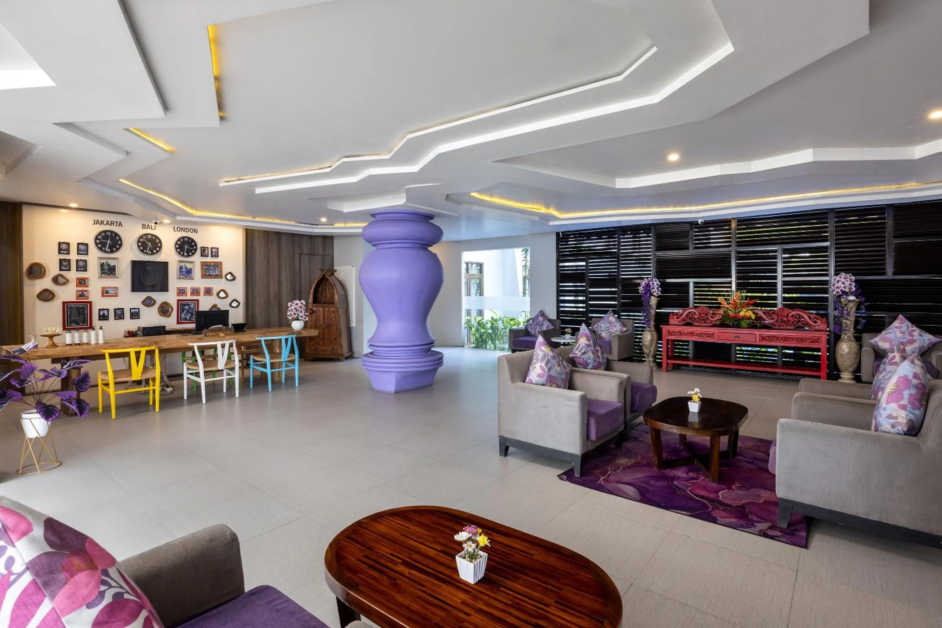 Lobby or reception in Wyndham Garden Kuta Beach Bali