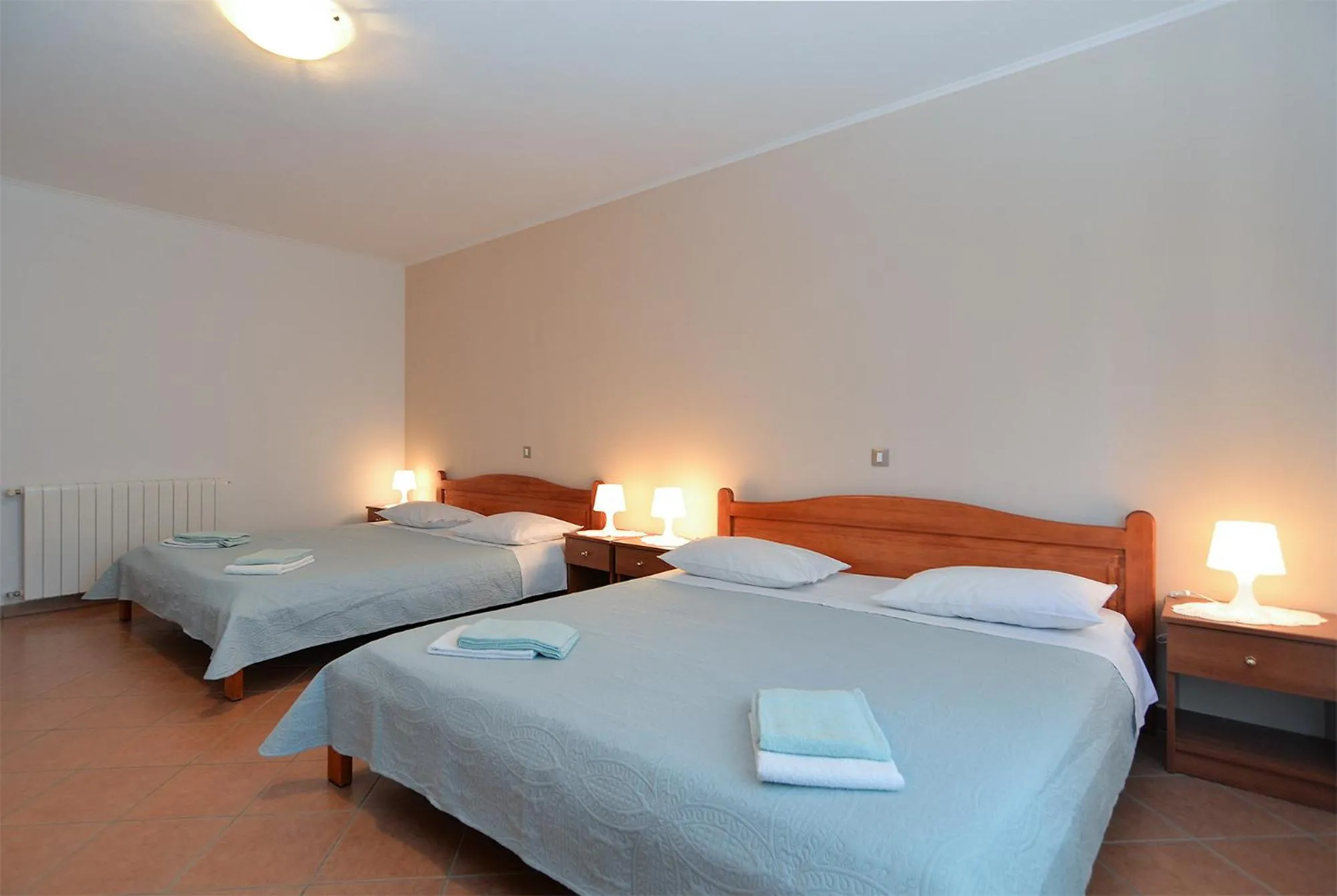 Bed in Apartments Marija 1089