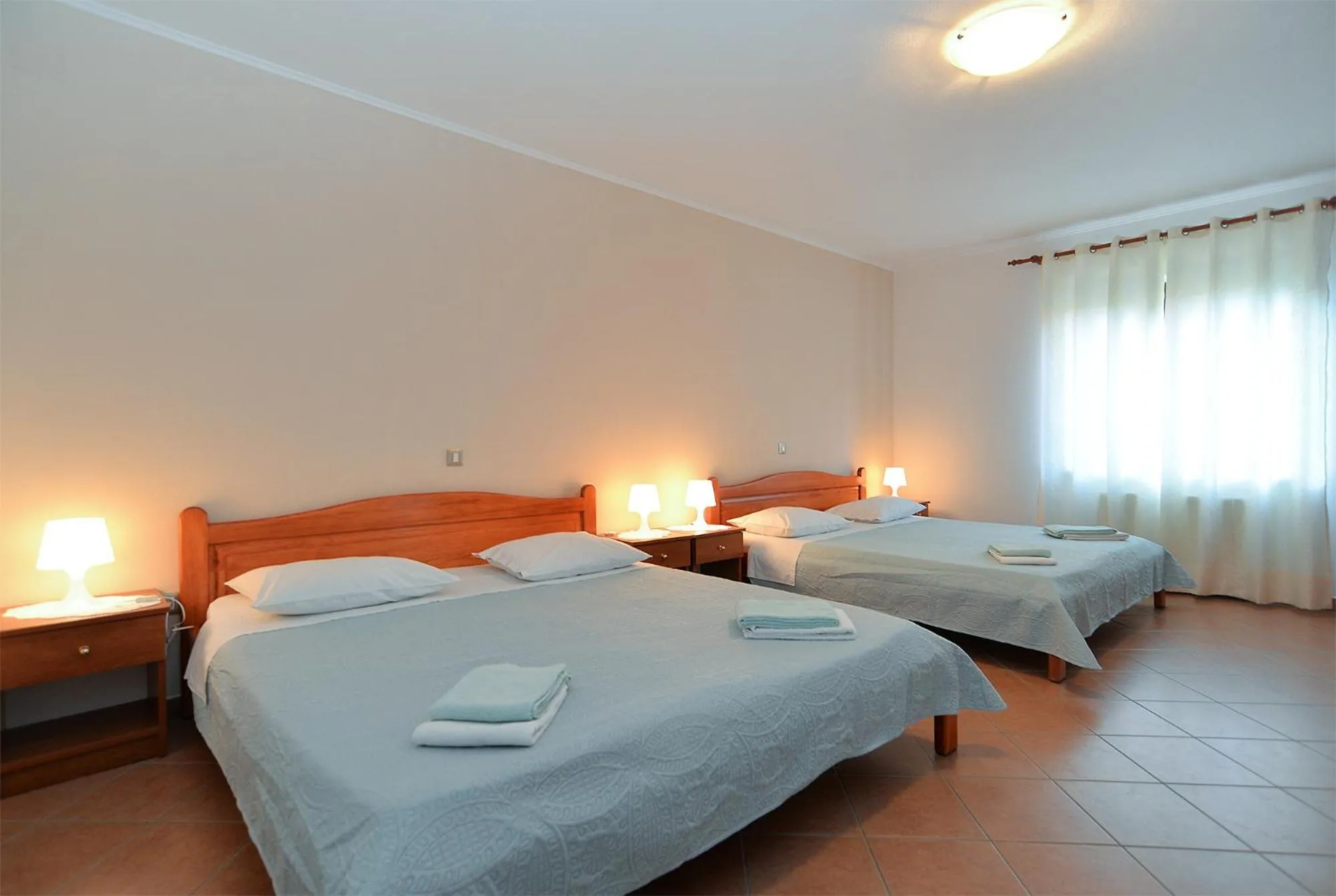 Bed in Apartments Marija 1089