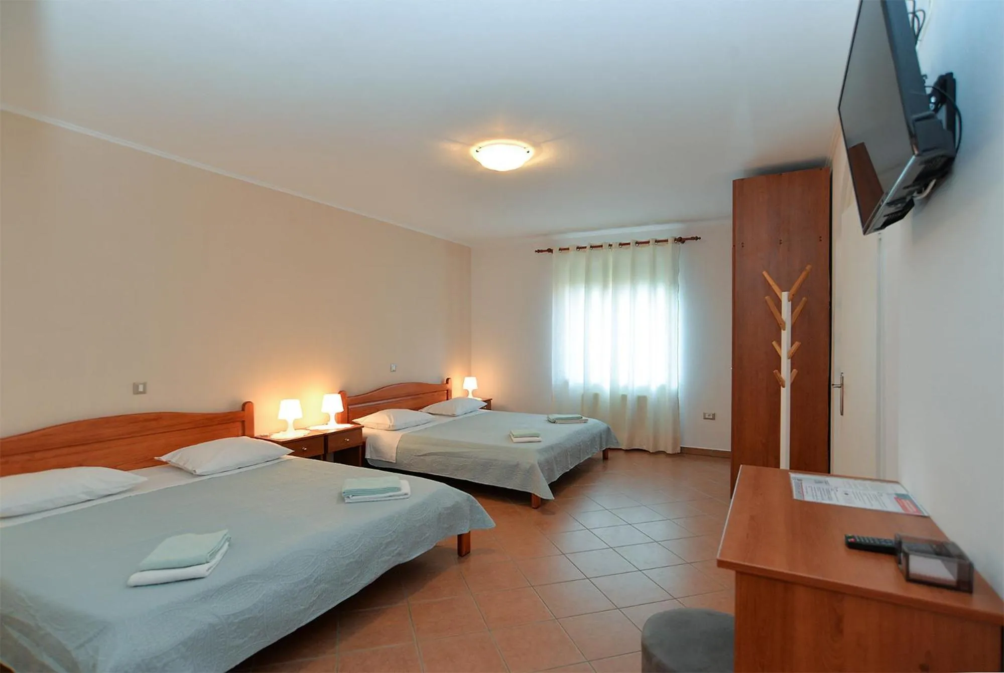 Bed in Apartments Marija 1089