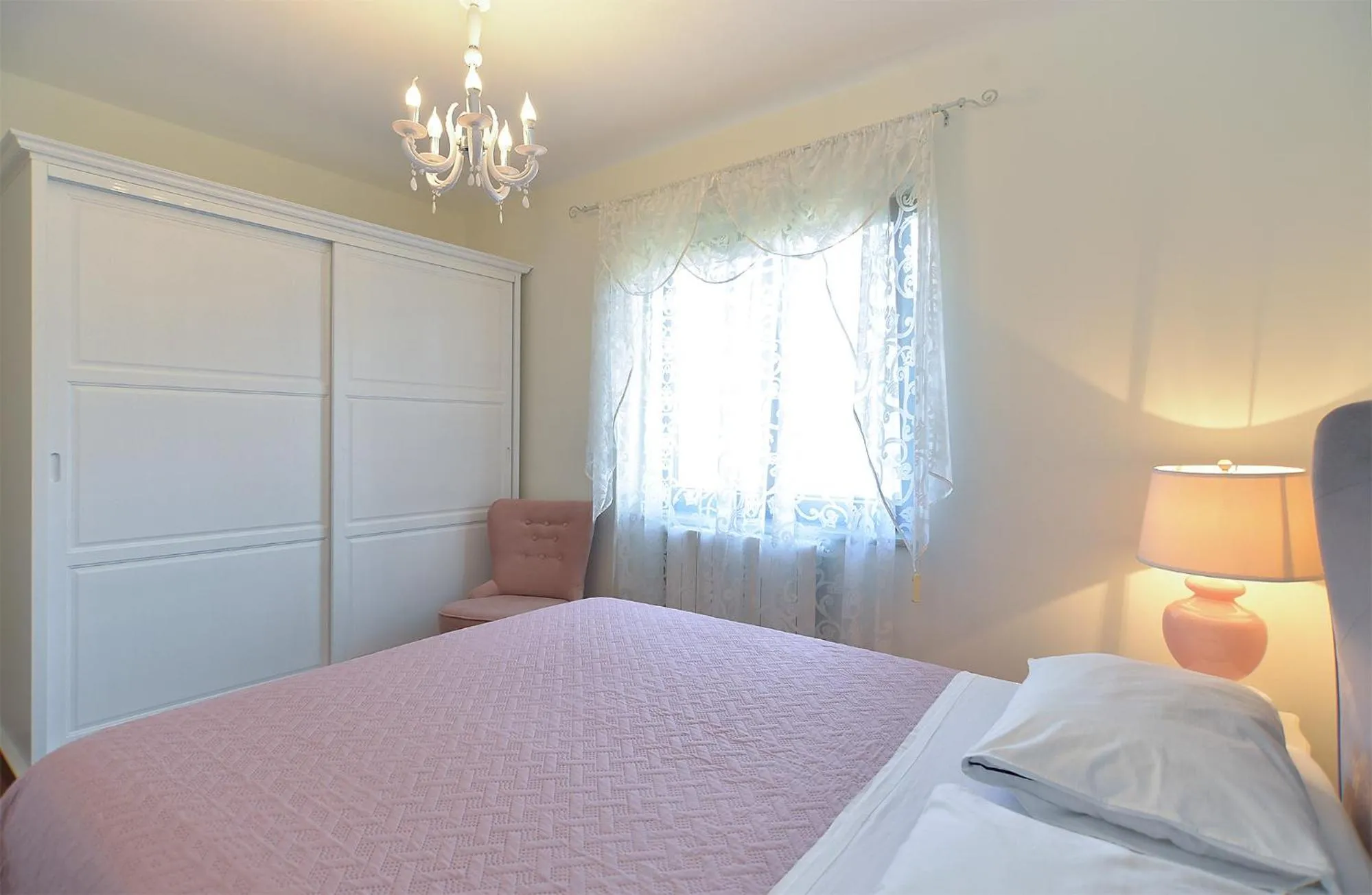 Bed in Apartments Marija 1089