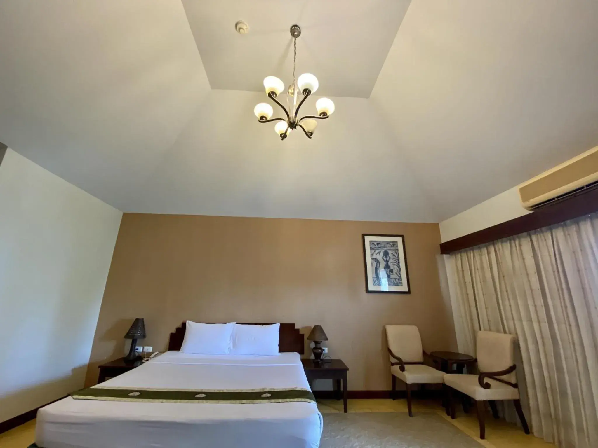 Bedroom, Bed in Golden Pine Beach Resort Bedroom, Bed in Golden Pine Beach Resort