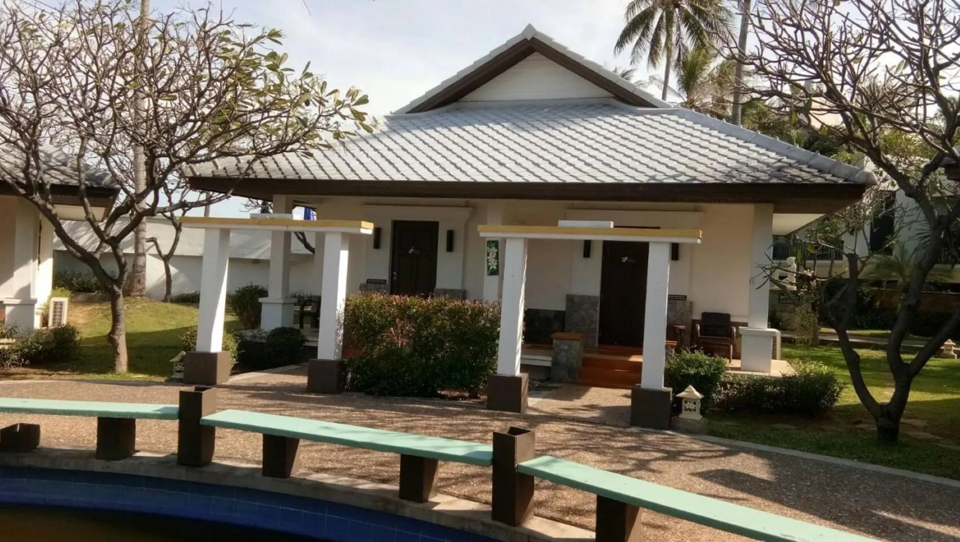 Property building in Golden Pine Beach Resort