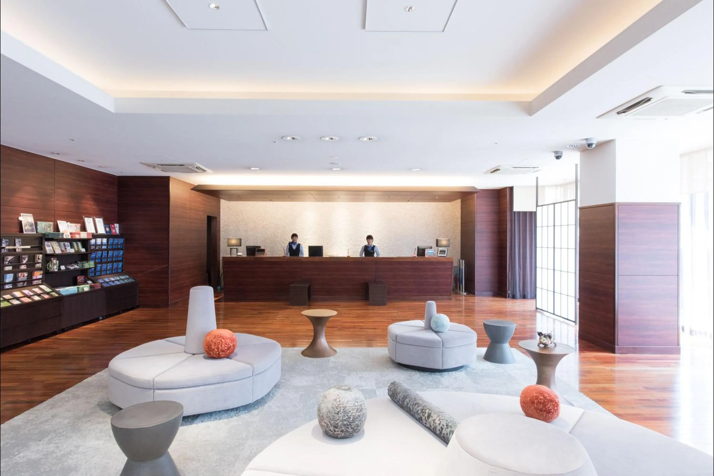 Lobby or reception in HOTEL MYSTAYS Kyoto Shijo
