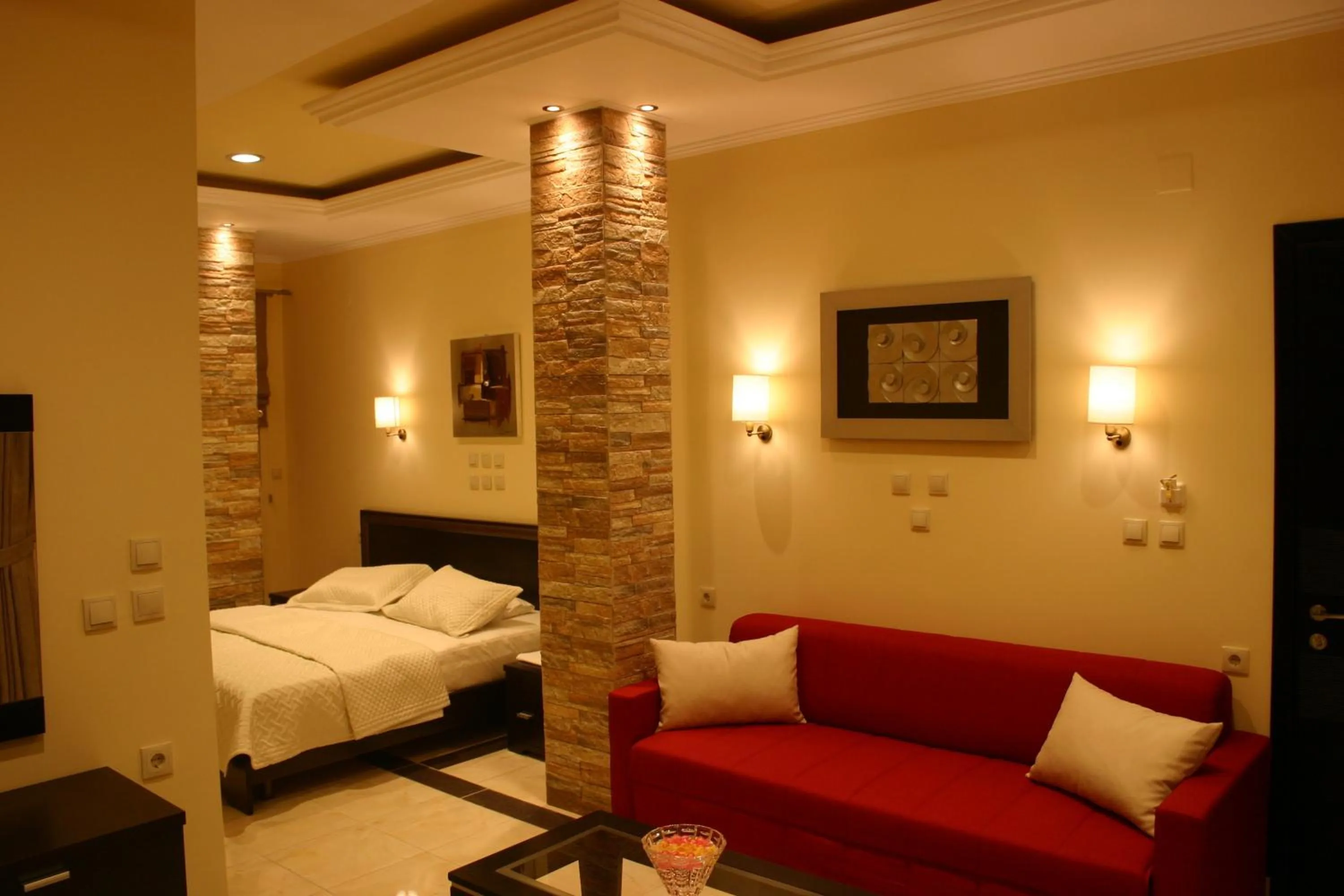 Bed in Petit Palais Hotel