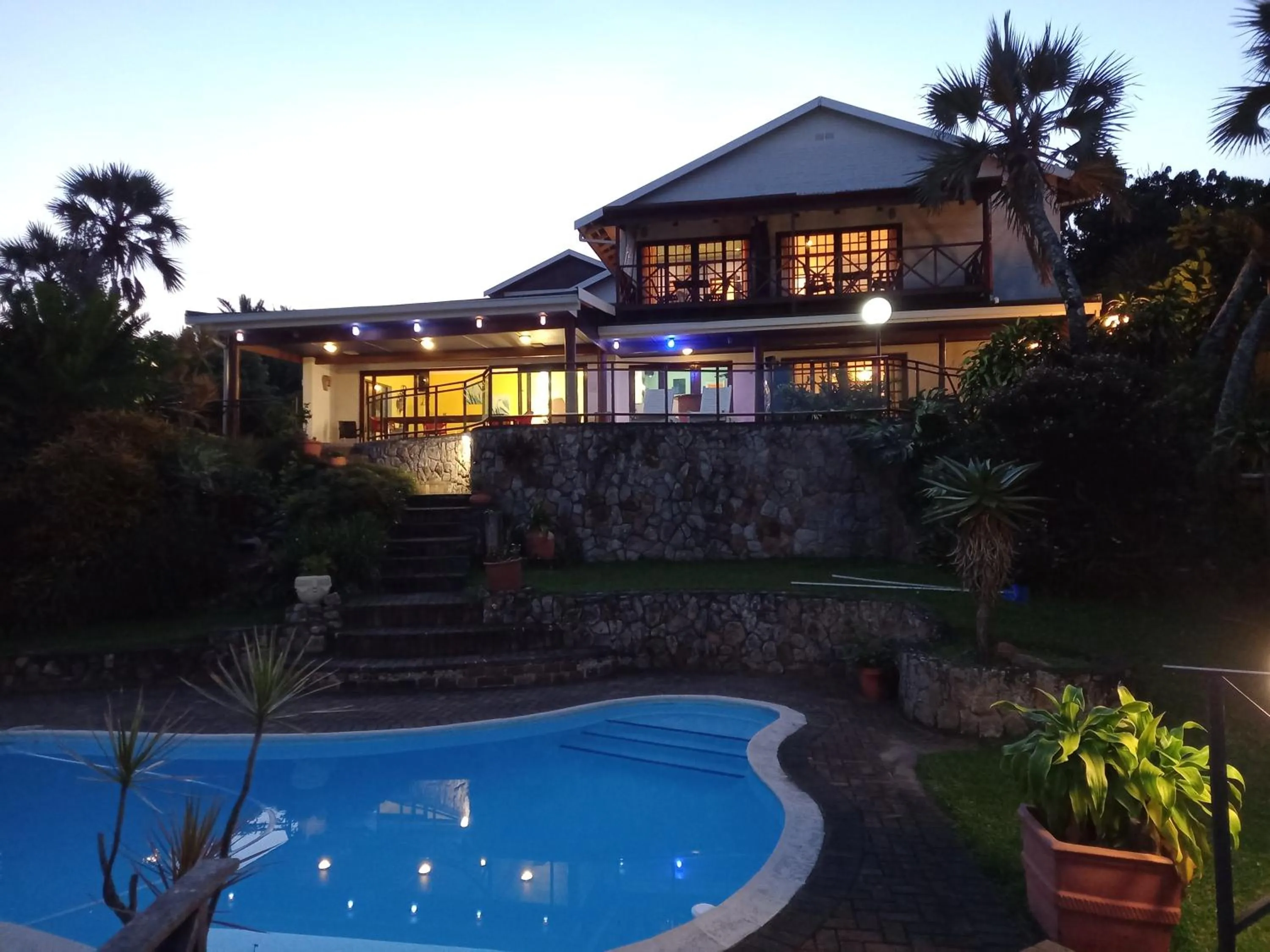 Property building in Wailana lodge