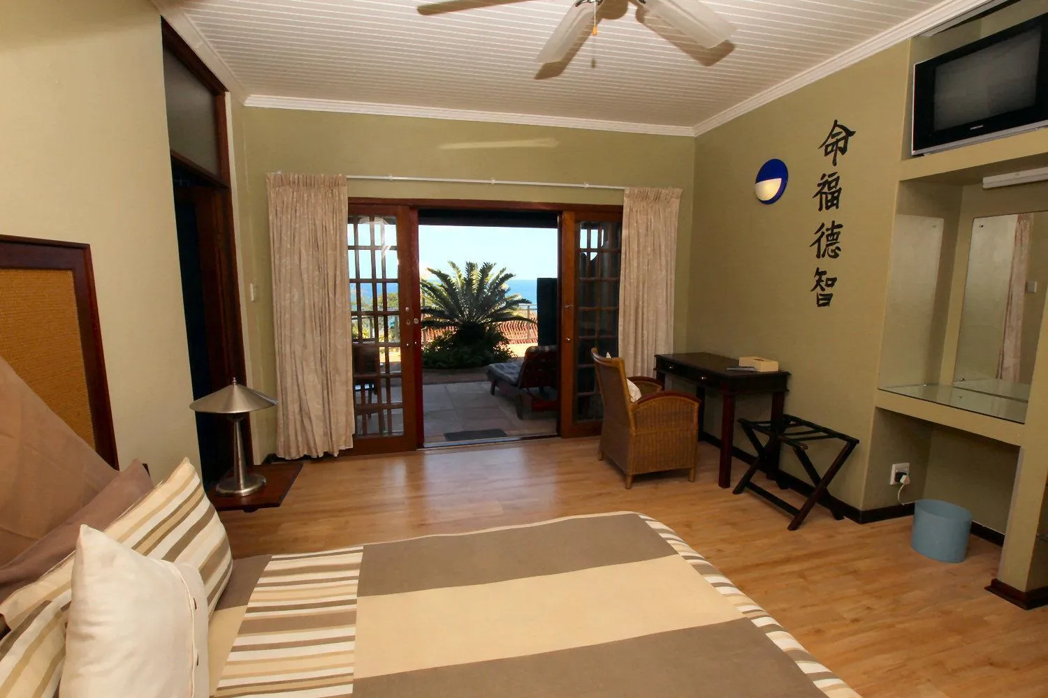Bedroom, Bed in Wailana lodge