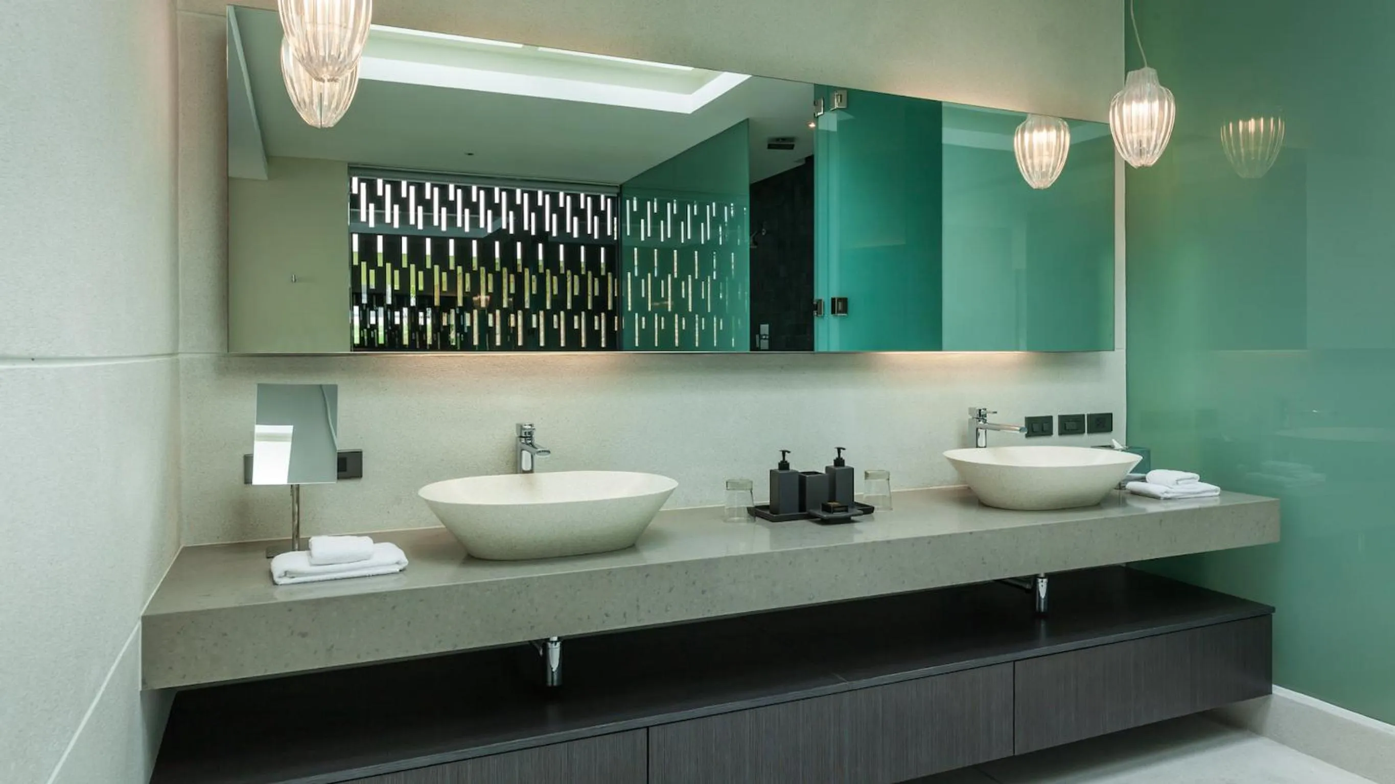 Bathroom in Villa Anavaya