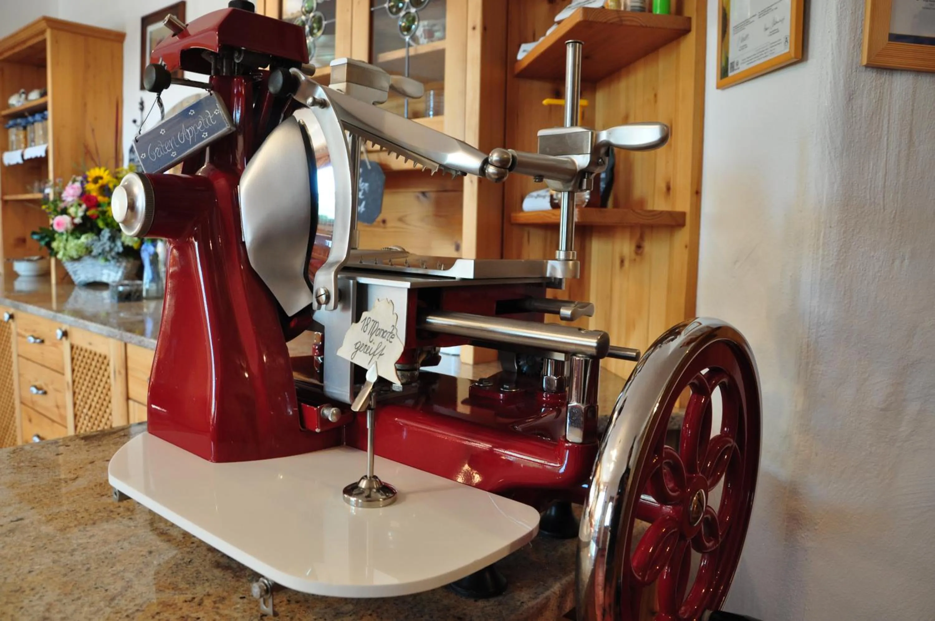 Buffet breakfast in Gmiatliche Stubm