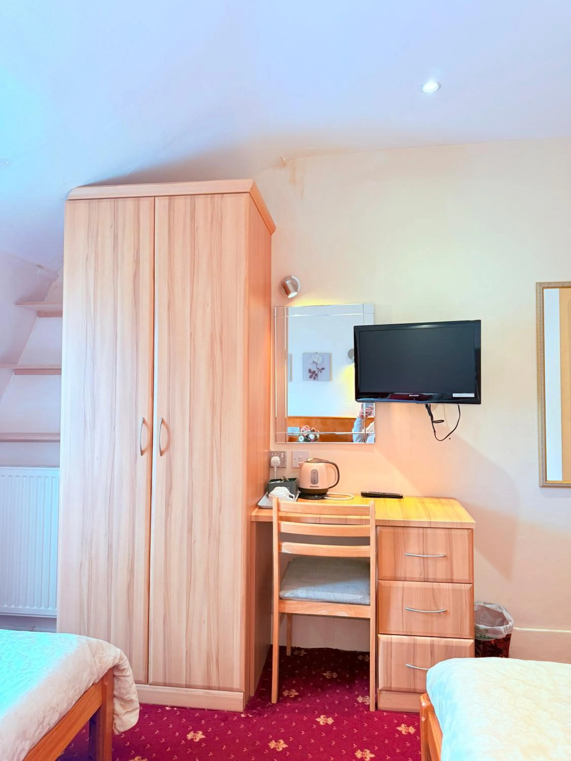 Bedroom, Bed in Albro House Hotel, London