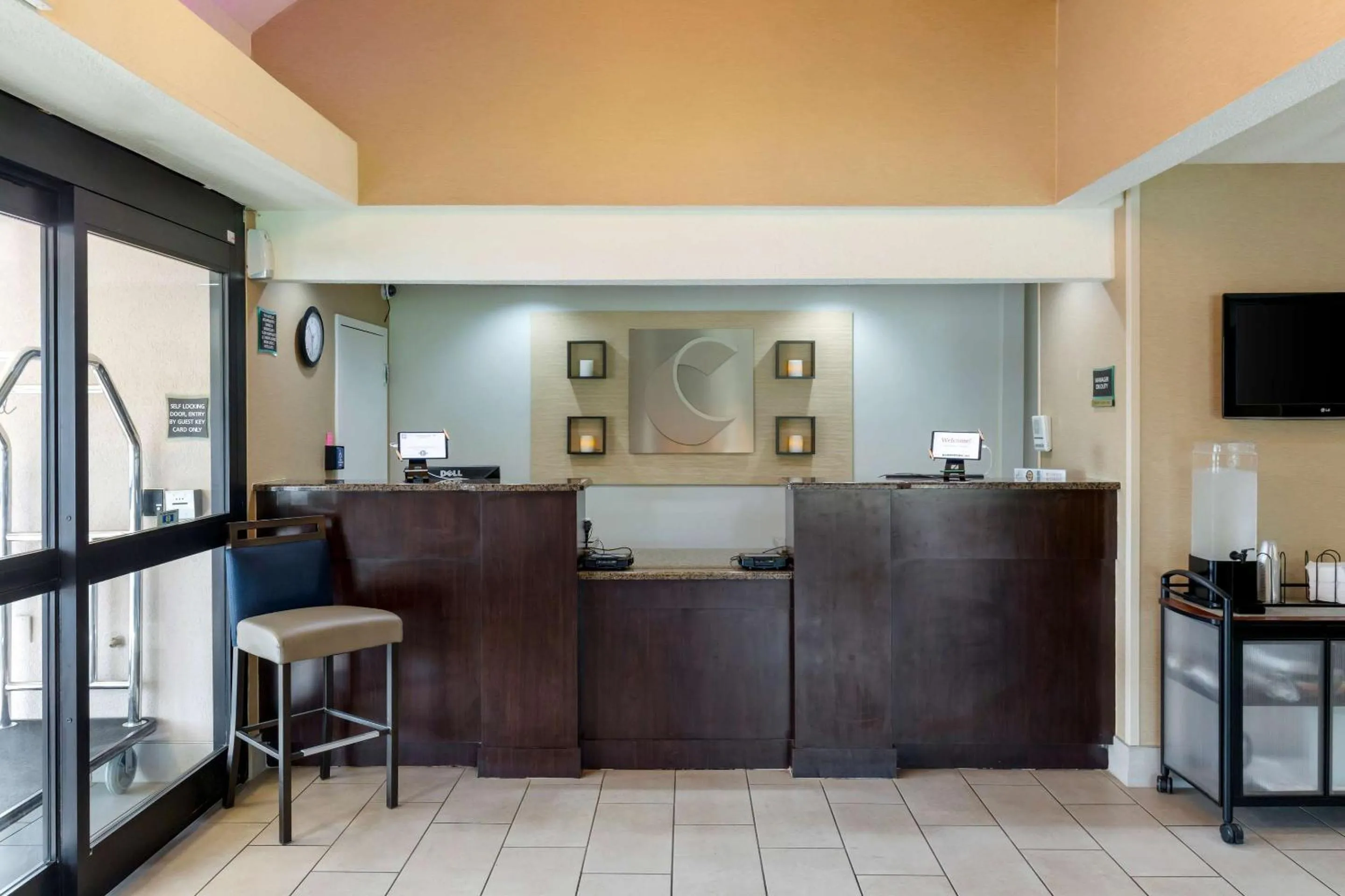 Lobby or reception in Comfort Inn University Durham - Chapel Hill