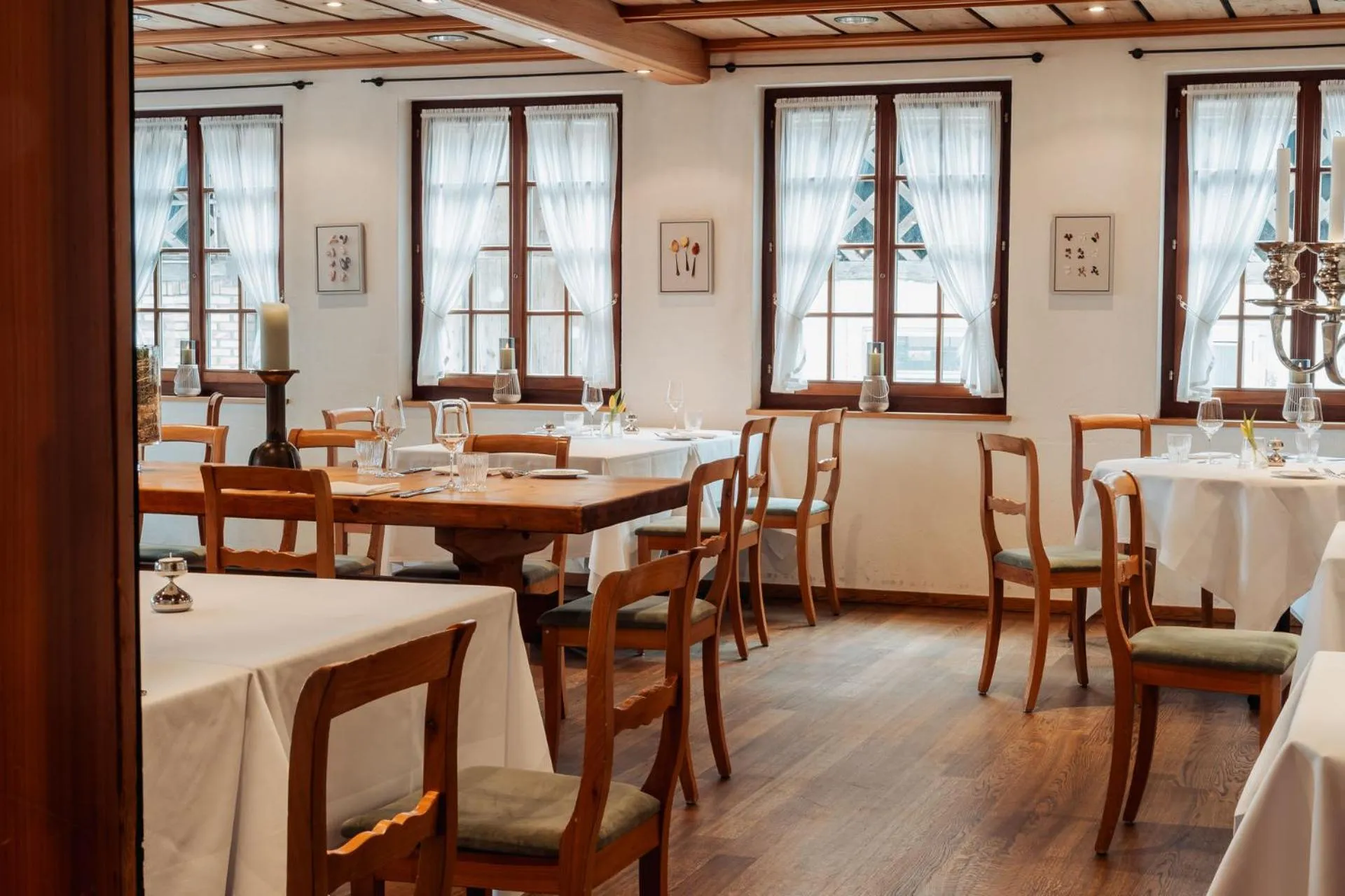 Restaurant/places to eat in Gasthof Krone Blatten