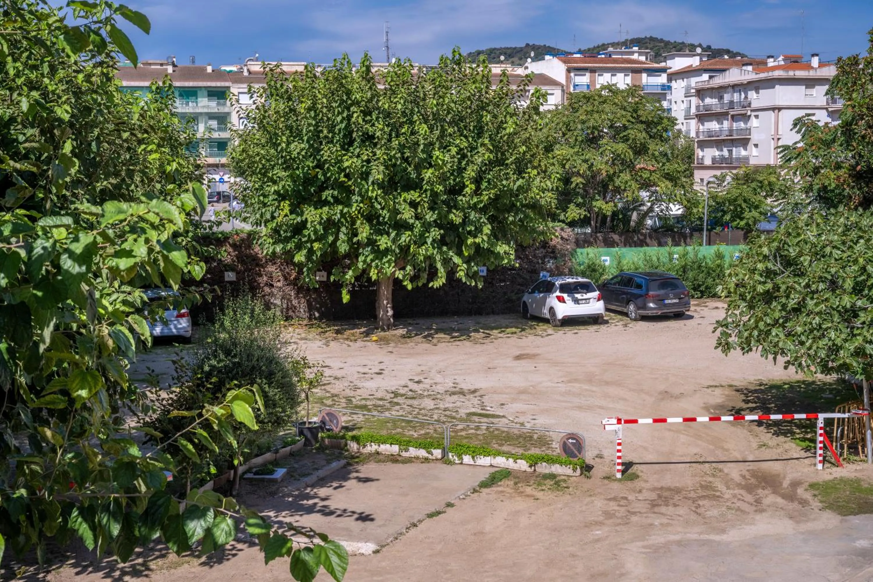 Parking in Apartments Sorrabona