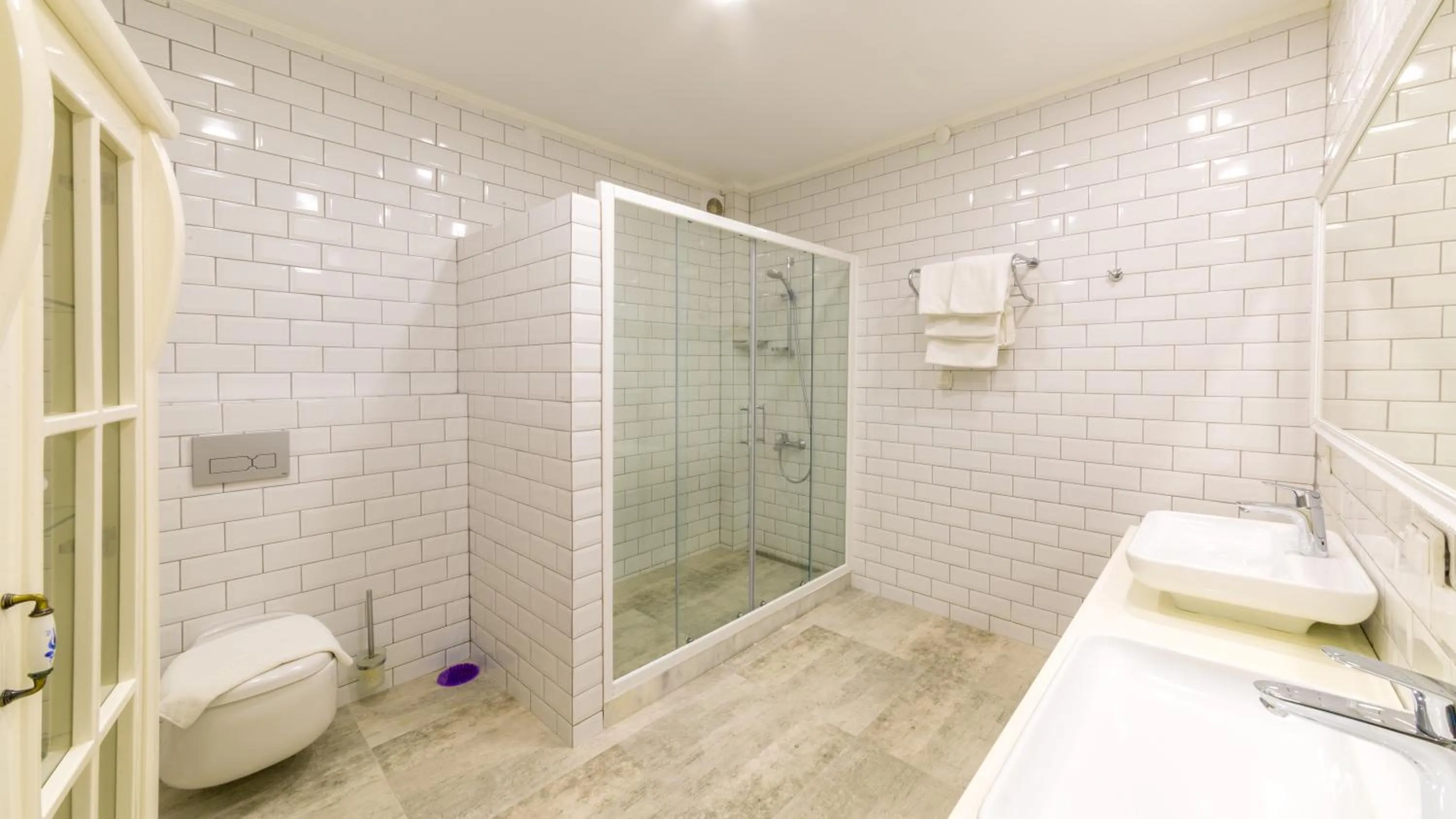 Bathroom in Hotel Mavi Beyaz