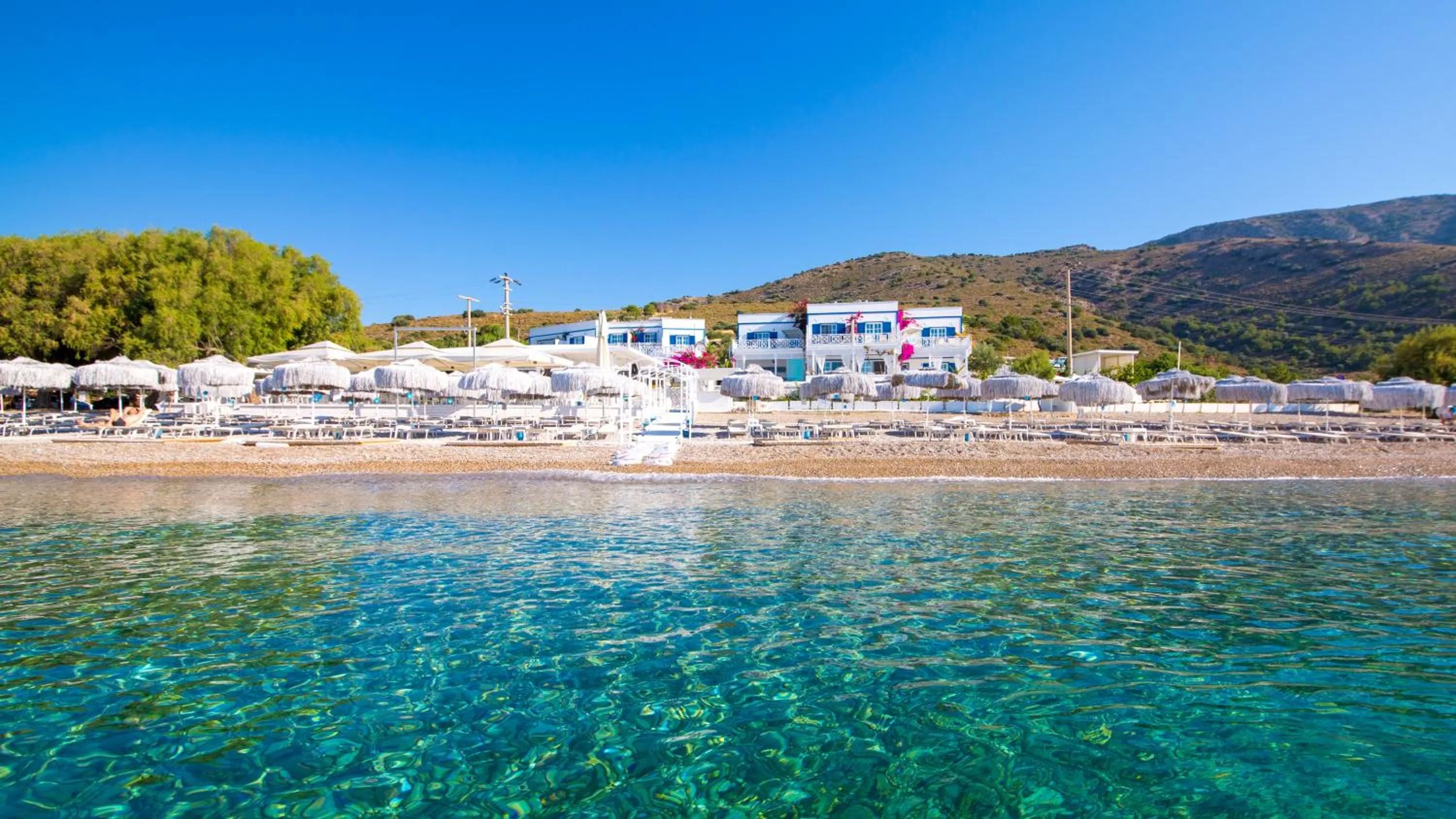 Property building, Beach in Hotel Mavi Beyaz