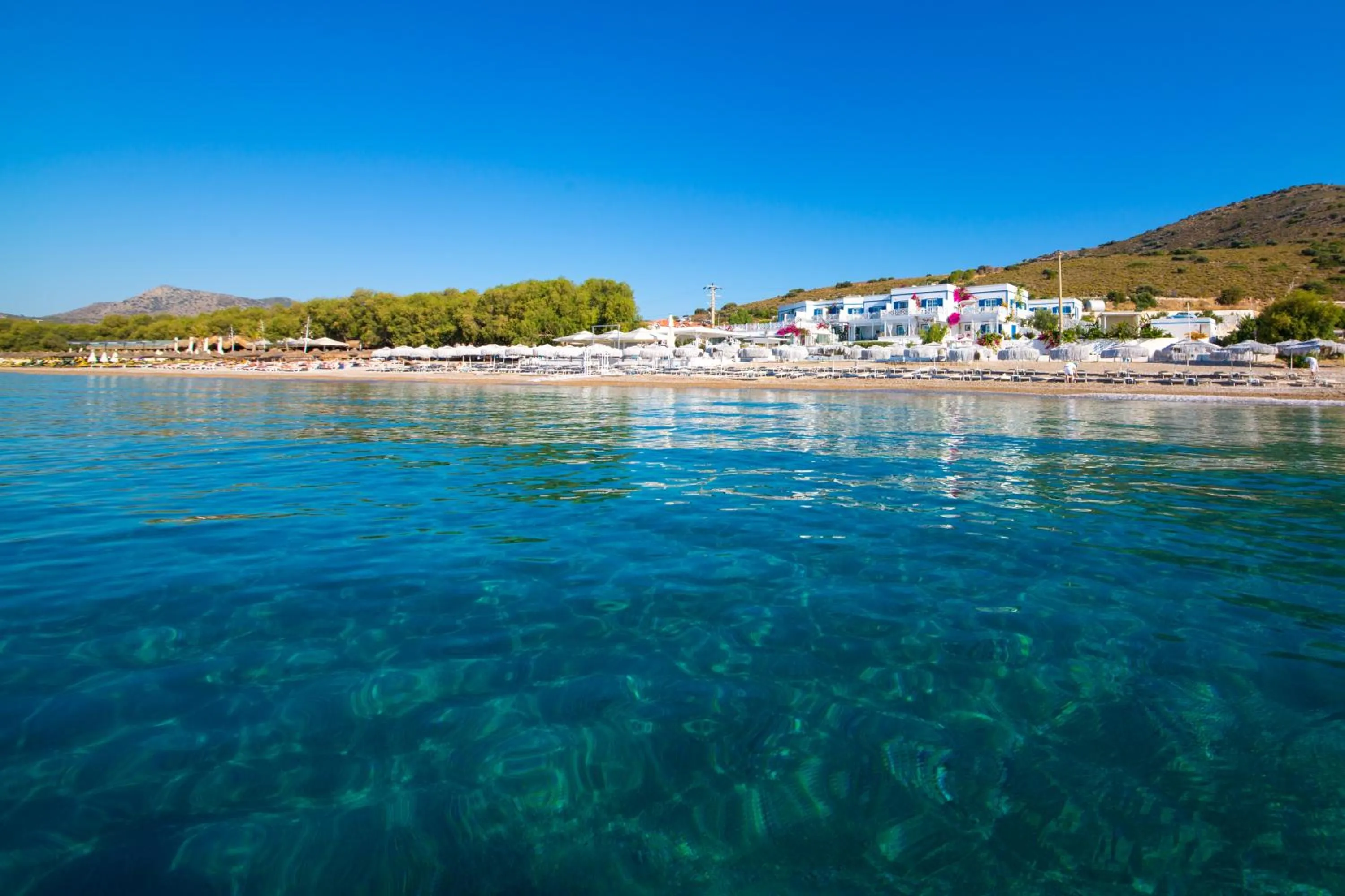 Property building in Hotel Mavi Beyaz