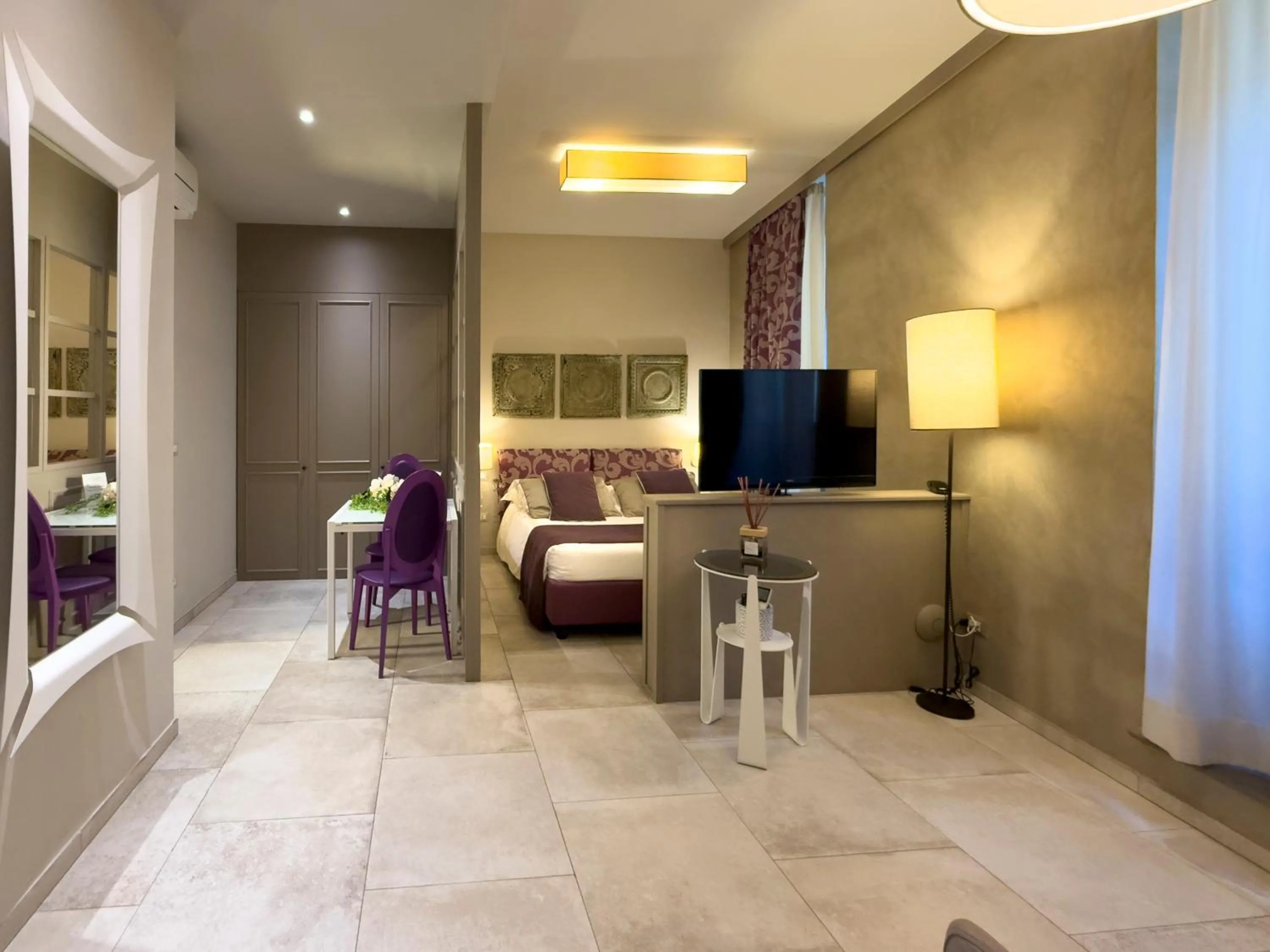 TV and multimedia in QK Costa58 Home Tower