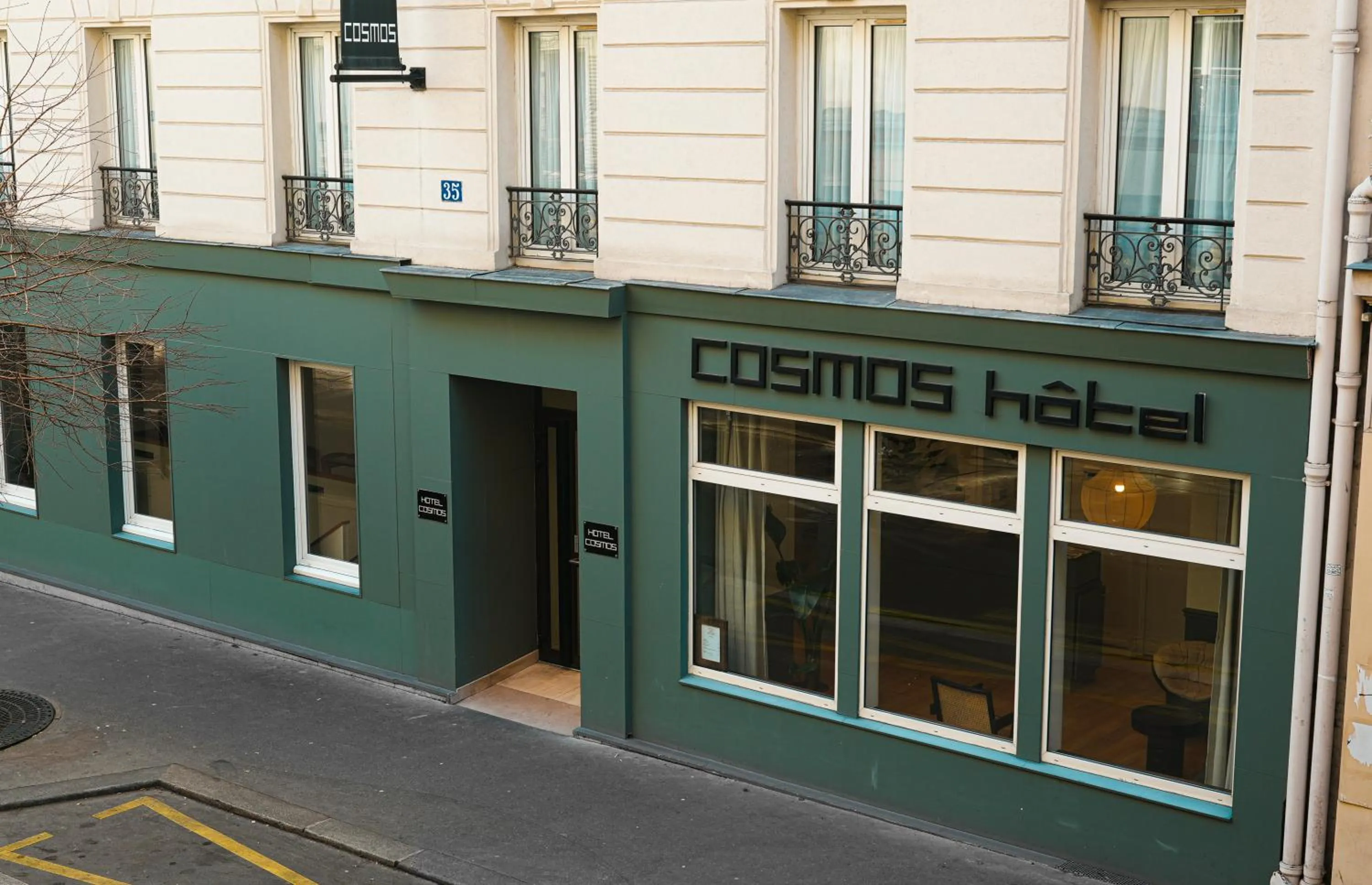 Hotel Cosmos