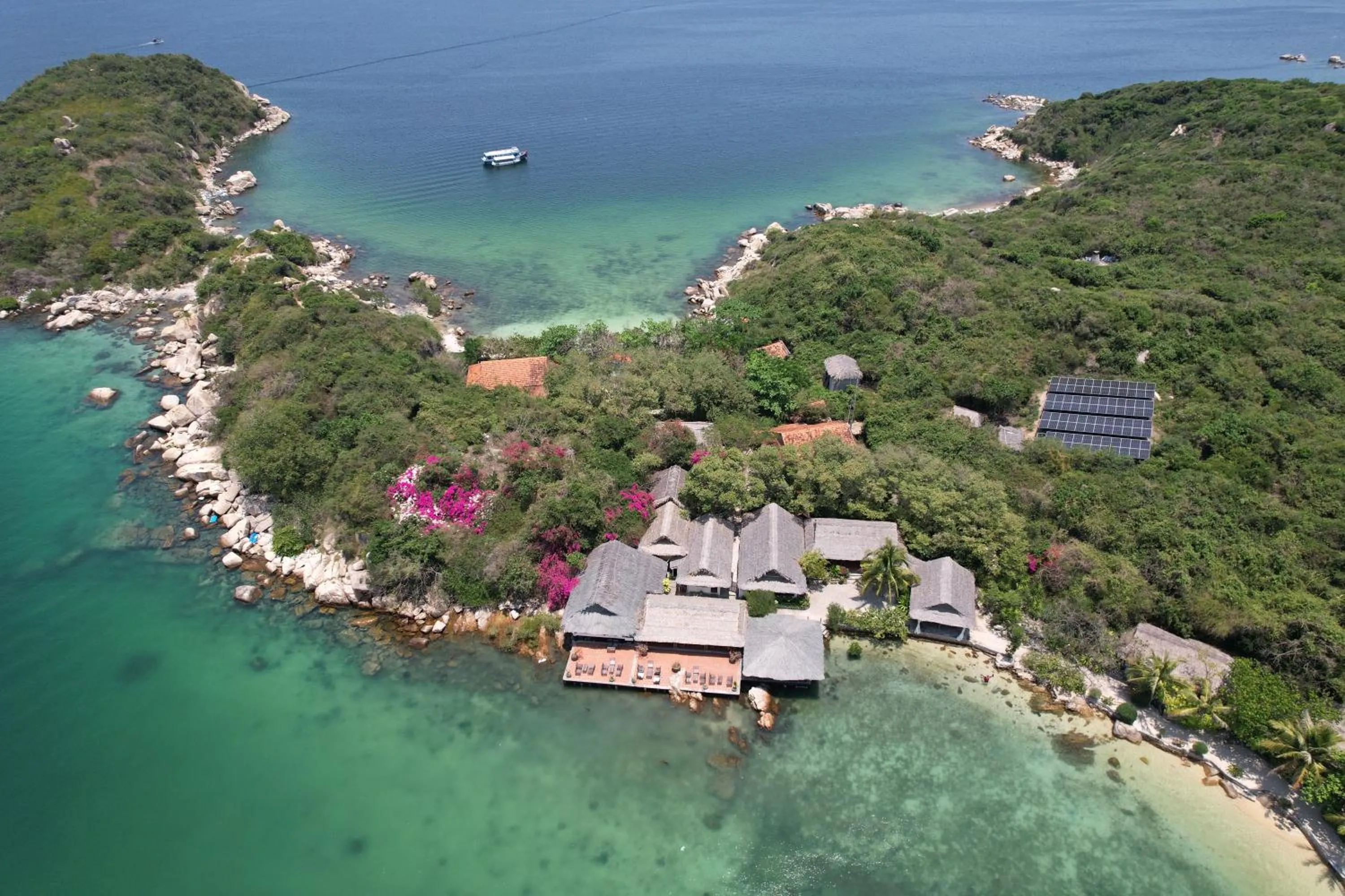 Property building in Whale Island Resort