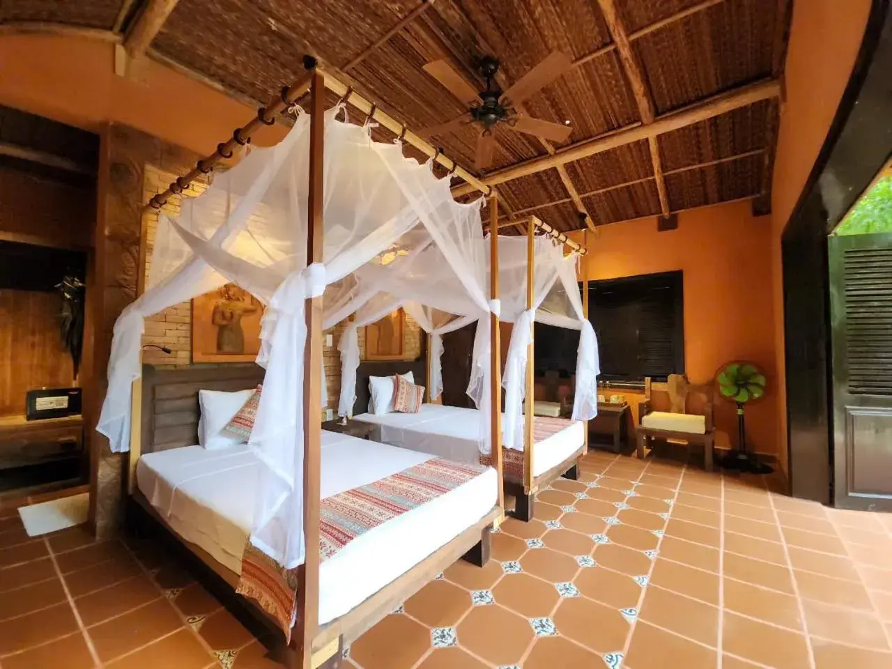 Bed in Whale Island Resort Bed in Whale Island Resort