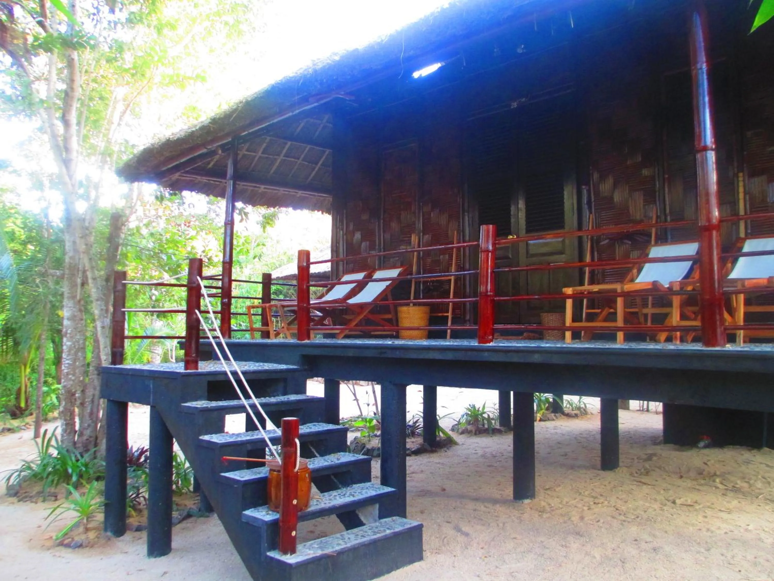 Day in Whale Island Resort