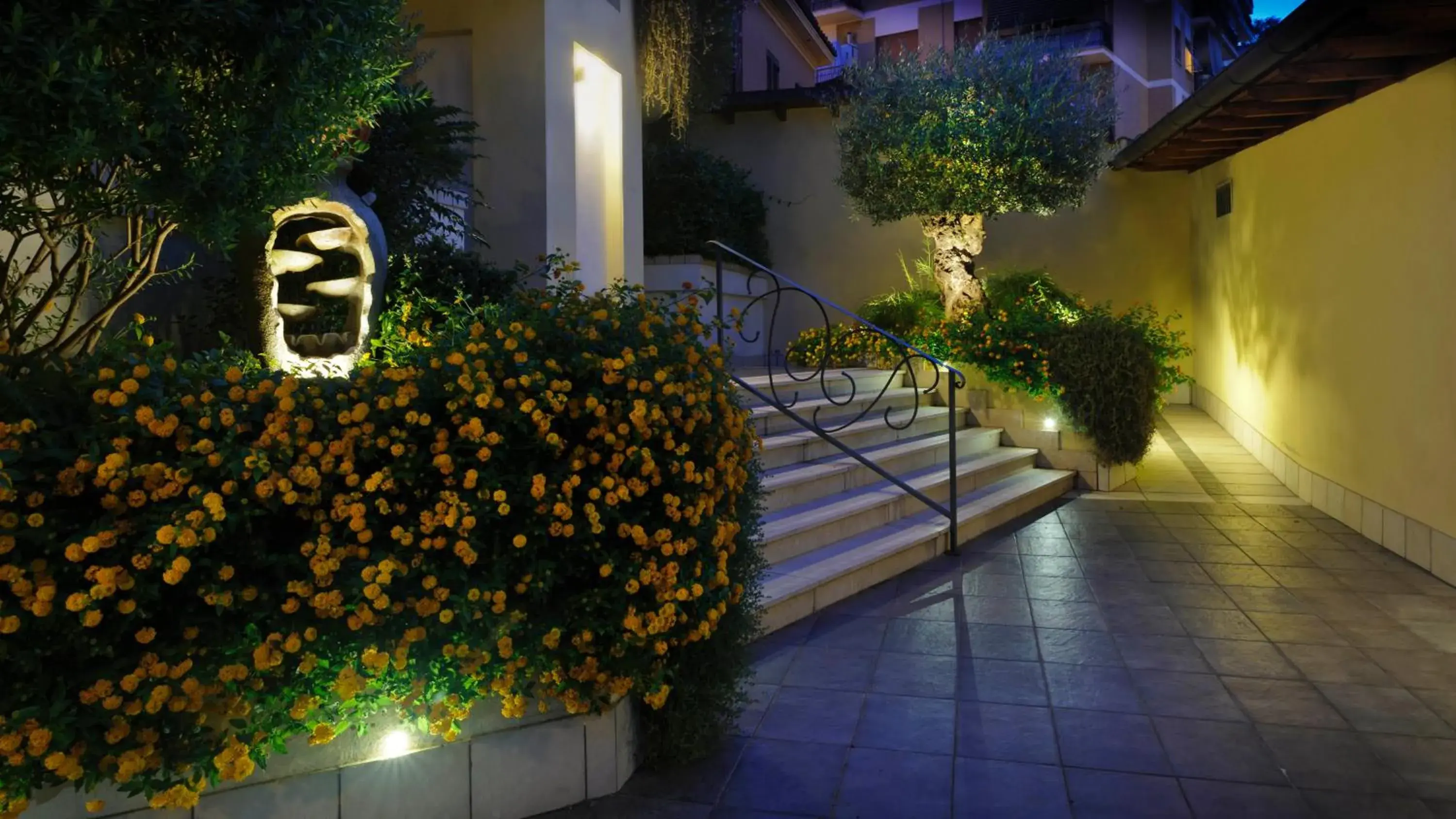 Facade/entrance in Patrizia Romana Palace Facade/entrance in Patrizia Romana Palace