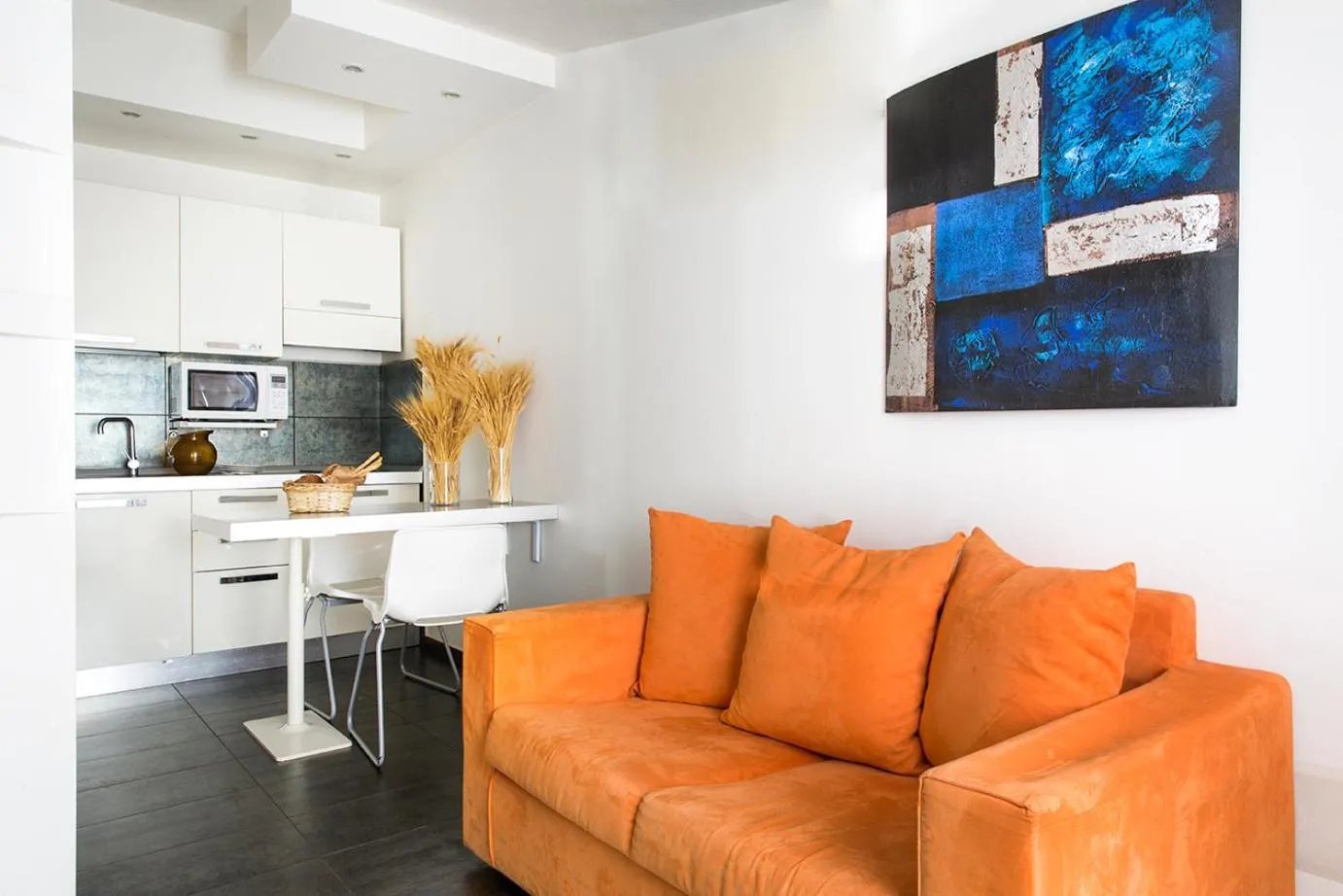 Seating area in Patrizia Romana Palace