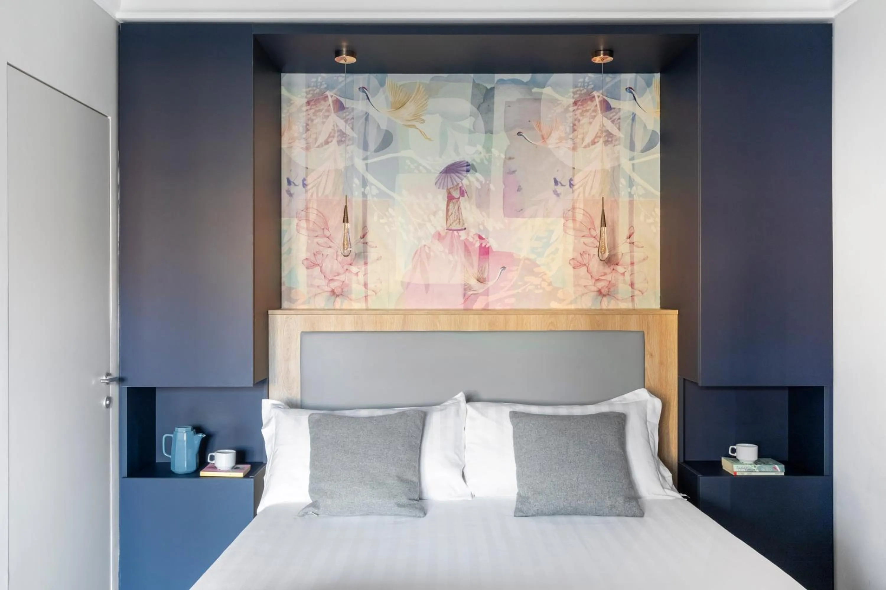 Decorative detail, Bed in Patrizia Romana Palace