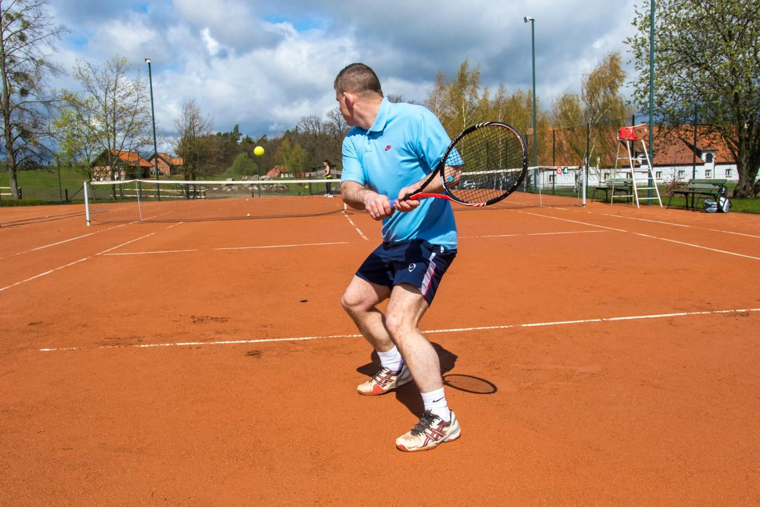 Tennis court in Pałac Galiny